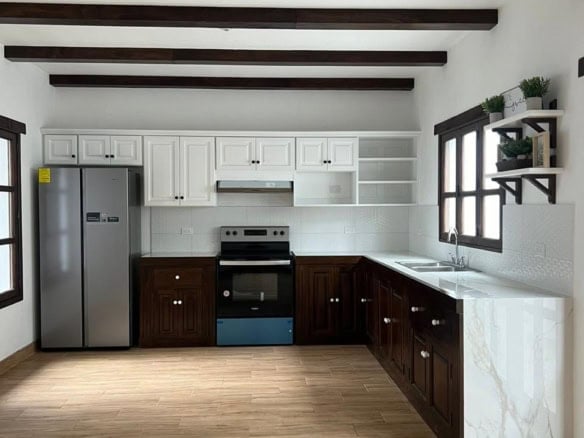 Casa Nueva de Estilo Colonial — Portal de las Rosas 2, San Miguel Dueñas — 3 Habitaciones / 3.5 Baños