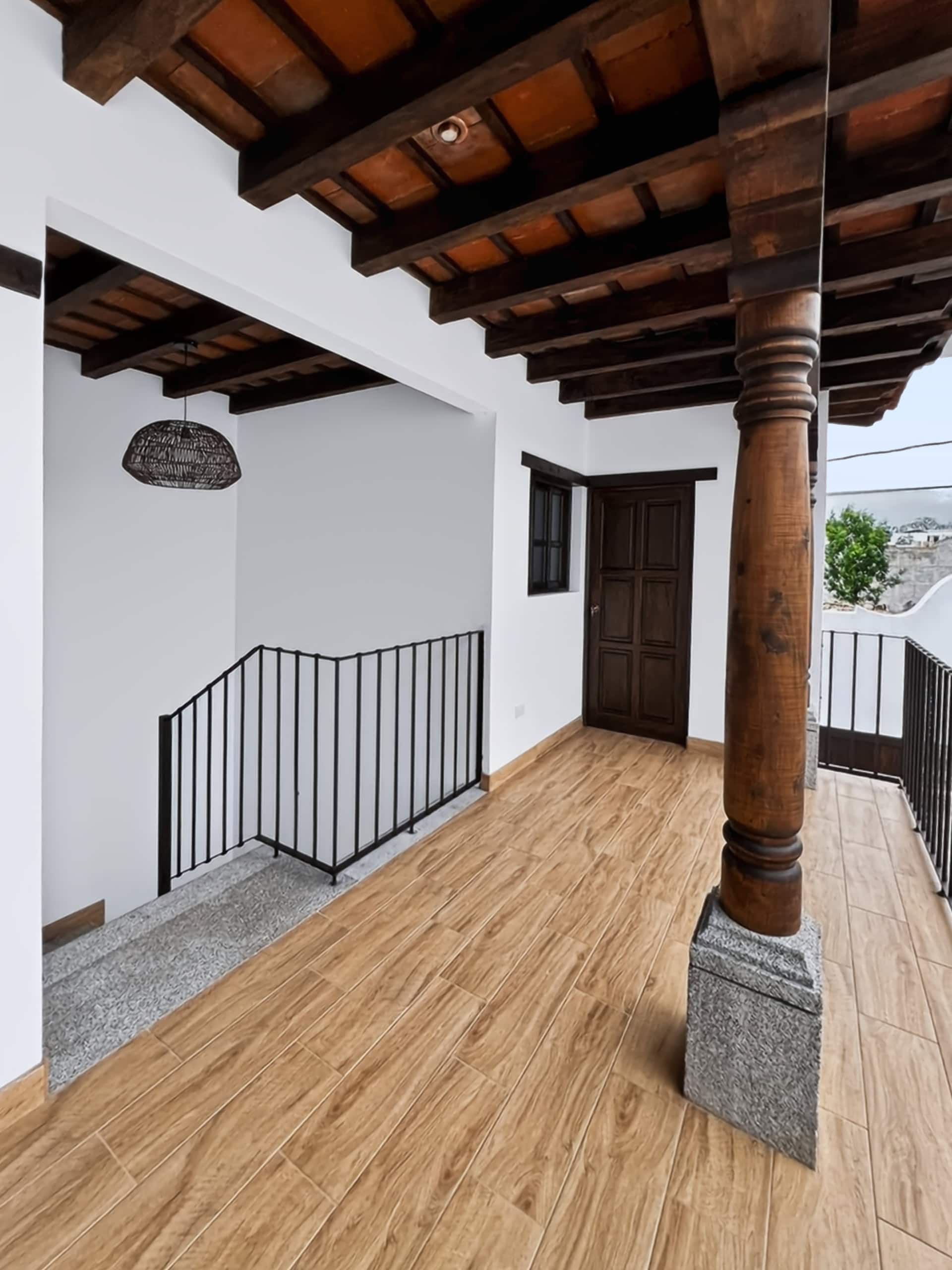 Casa Nueva de Estilo Colonial — Portal de las Rosas 2, San Miguel Dueñas — 3 Habitaciones / 3.5 Baños