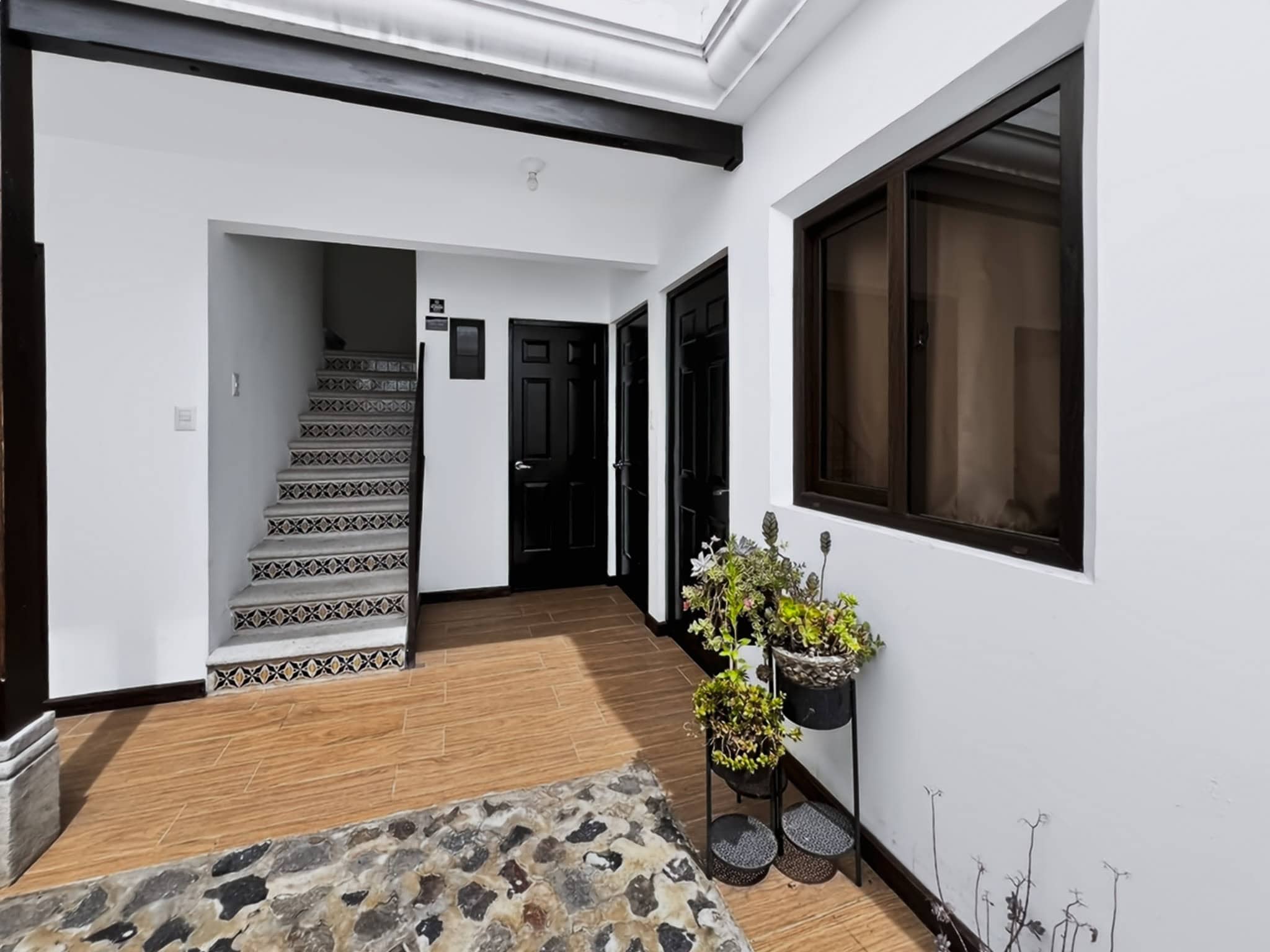 Encantadora Casa de 4 Habitaciones Totalmente Amueblada en Venta — Barrios Coloniales, San Pedro Las Huertas