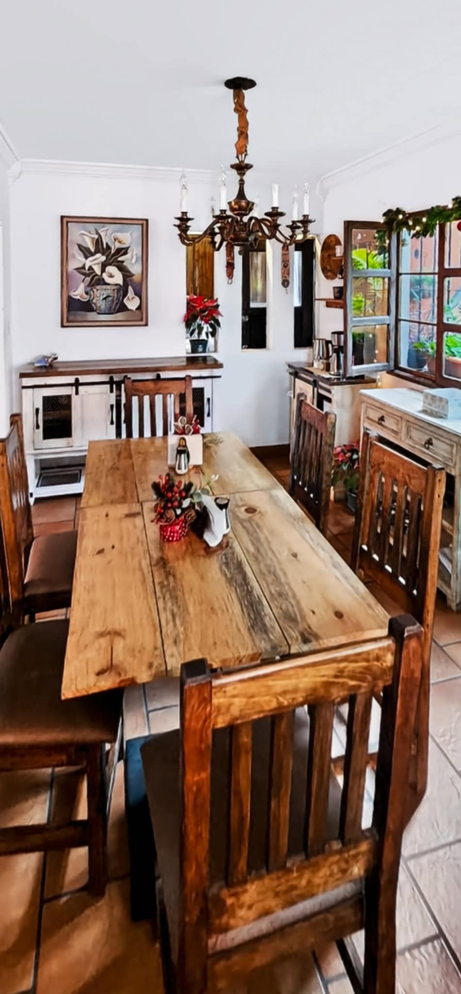 Main House + Independent Apartment on a Double Lot — Jocotenango, 5 Minutes from Antigua Guatemala