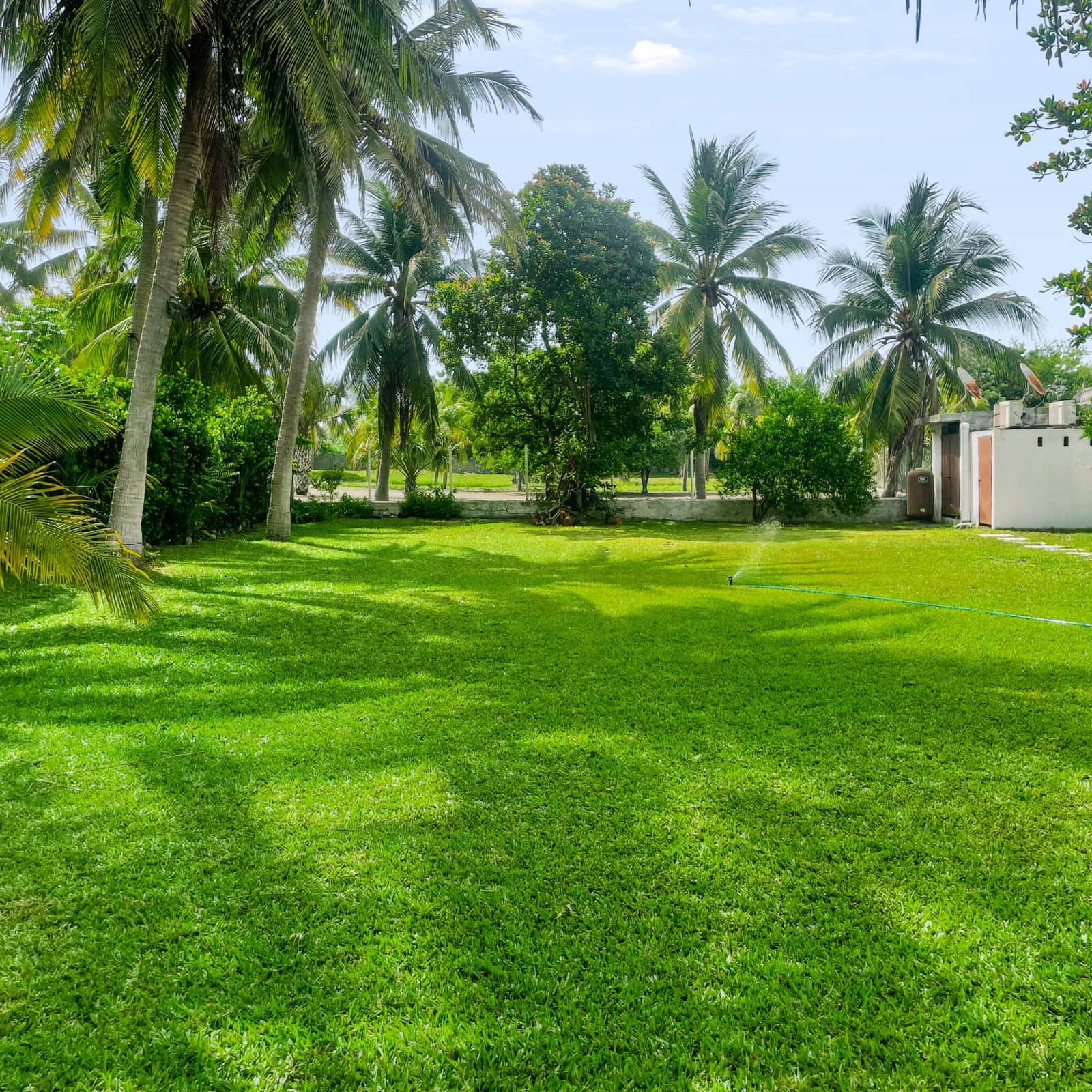 Exclusive Monterrico Beach Estate with Private Pool and Expansive 1,800 m² Lot