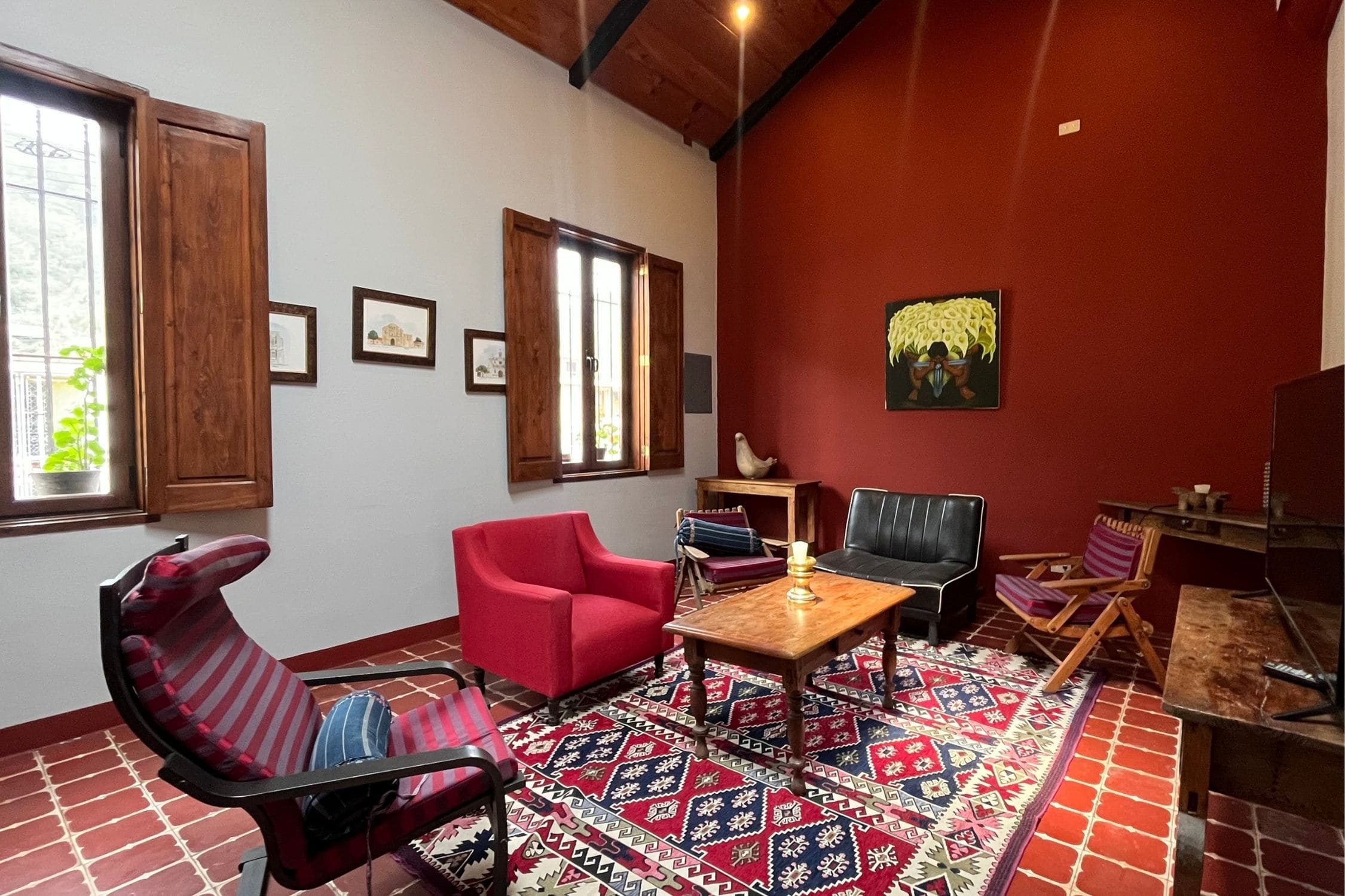 Charming Furnished 2-Bedroom Apartment Near Central Park, AVAILABLE SEPTEMBER 2026
