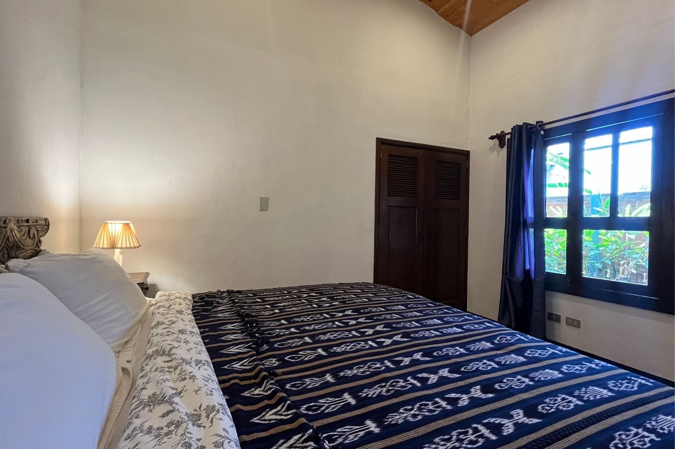 Charming Furnished 2-Bedroom Apartment Near Central Park, AVAILABLE SEPTEMBER 2026