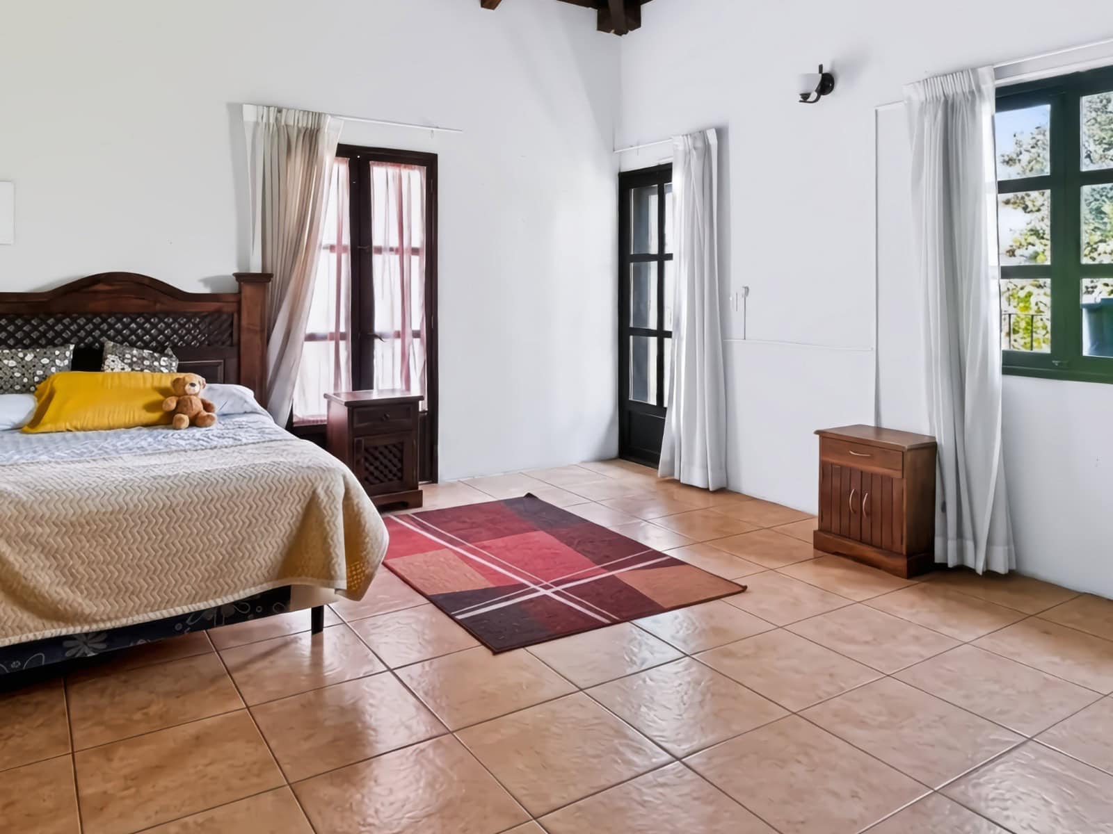 ENORME CASA DE 2 NIVELES EN VENTA EN SAN BARTOLOMÉ BECERRA