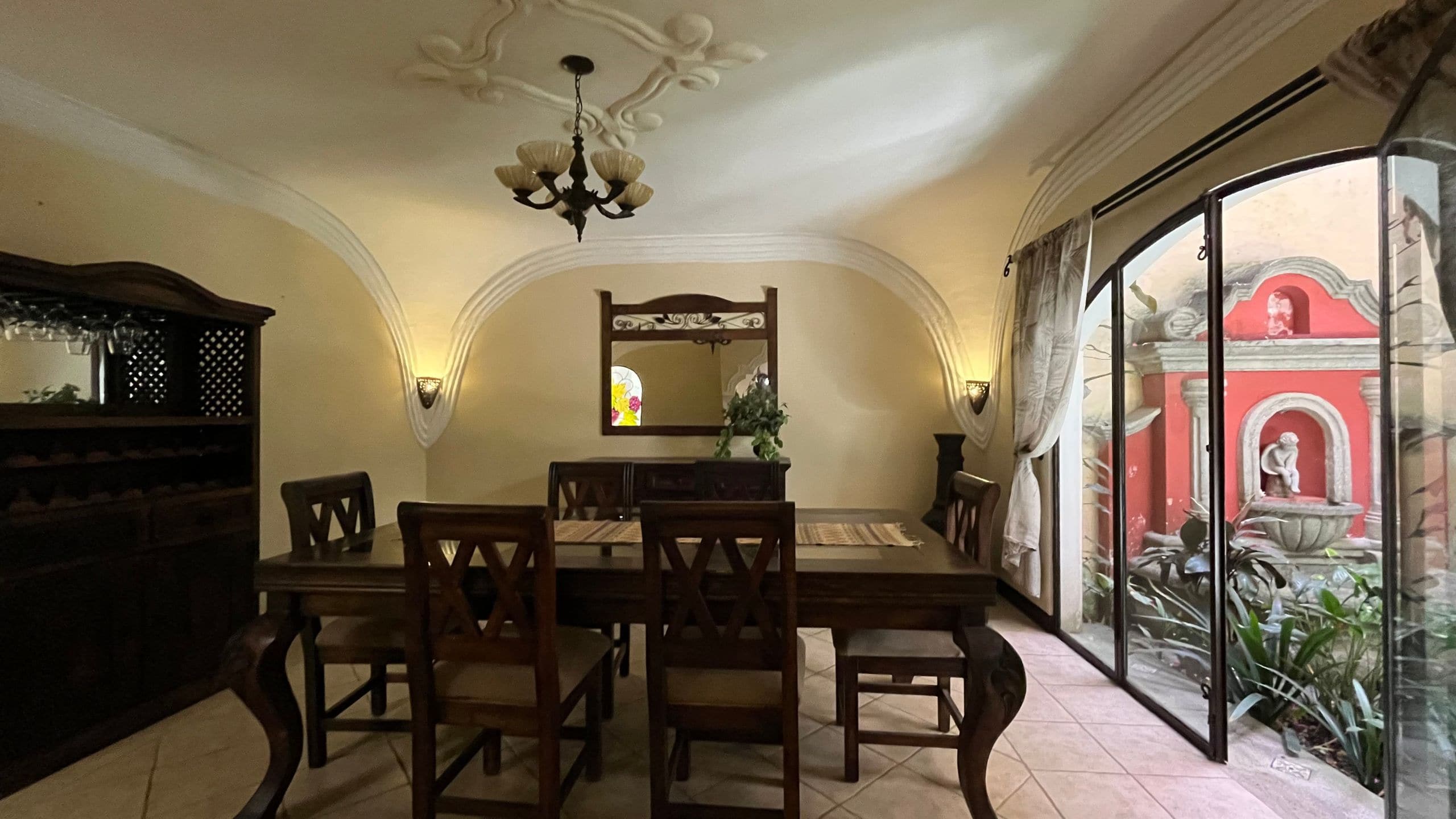 Spacious Furnished Home with Stunning Volcano Views in Las Gravileas, Antigua