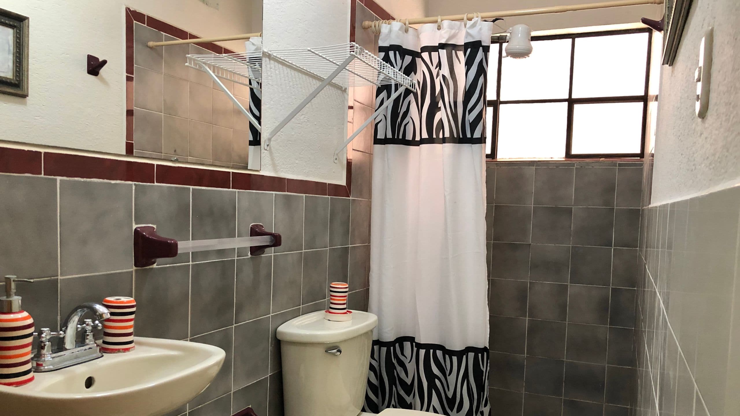 APARTAMENTO DE 1 HABITACIÓN – A POCOS PASOS DEL CENTRO DE ANTIGUA