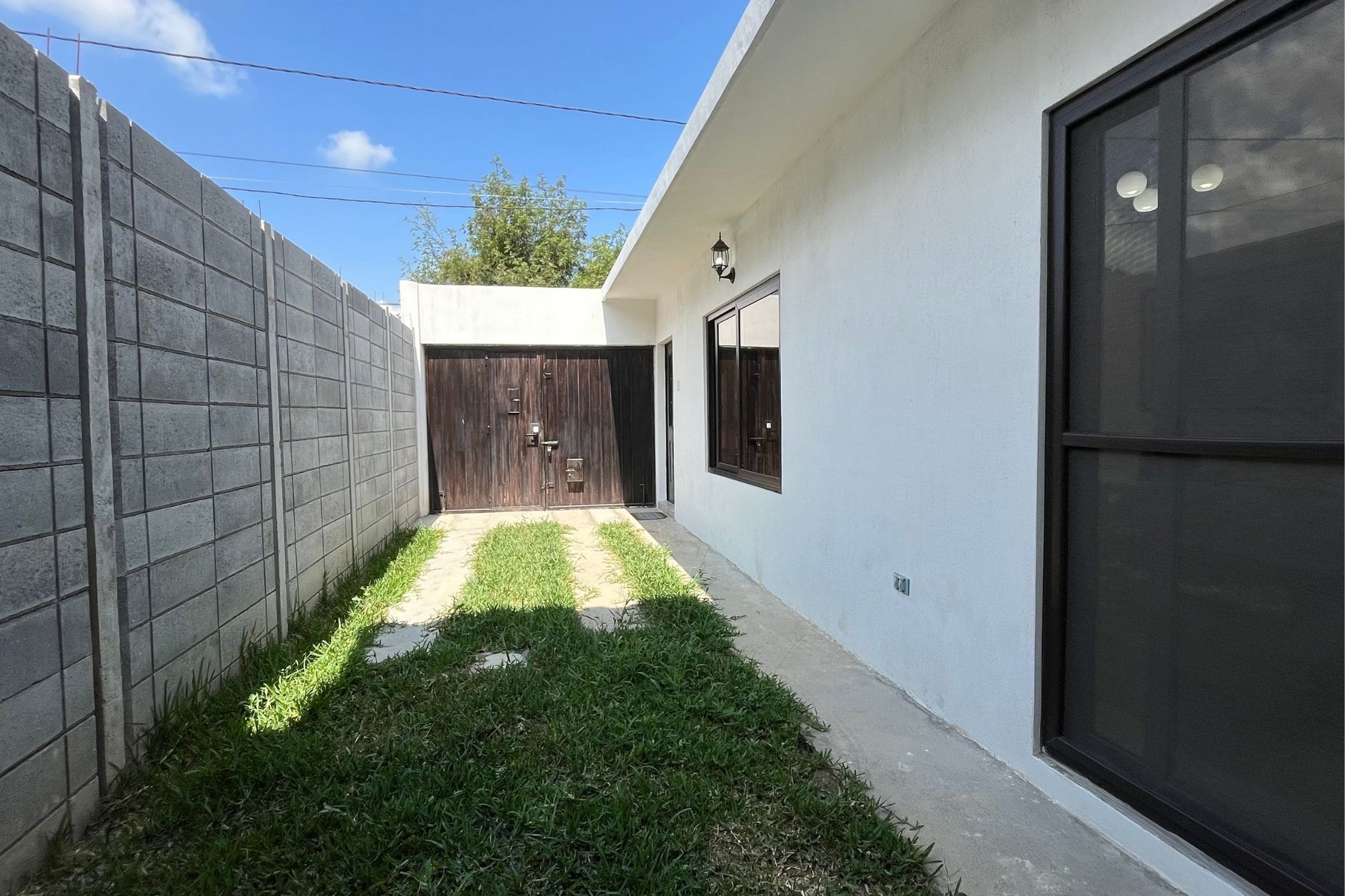 Furnished House for Rent in San Pedro El Alto – AVAILABLE OCTOBER 1ST