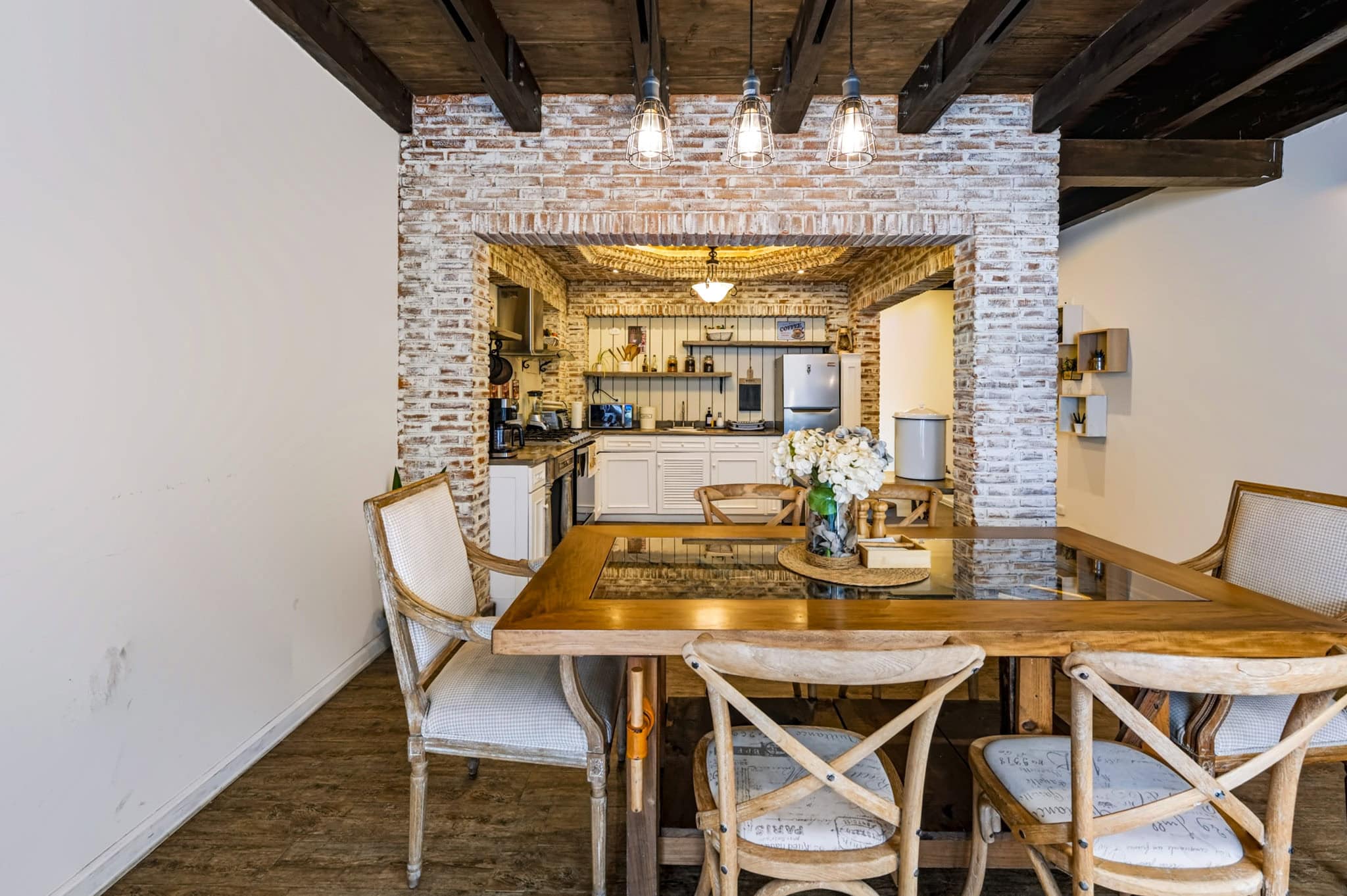 TURNKEY COLONIAL INVESTMENT PROPERTY IN SANTA ANA, ANTIGUA GUATEMALA