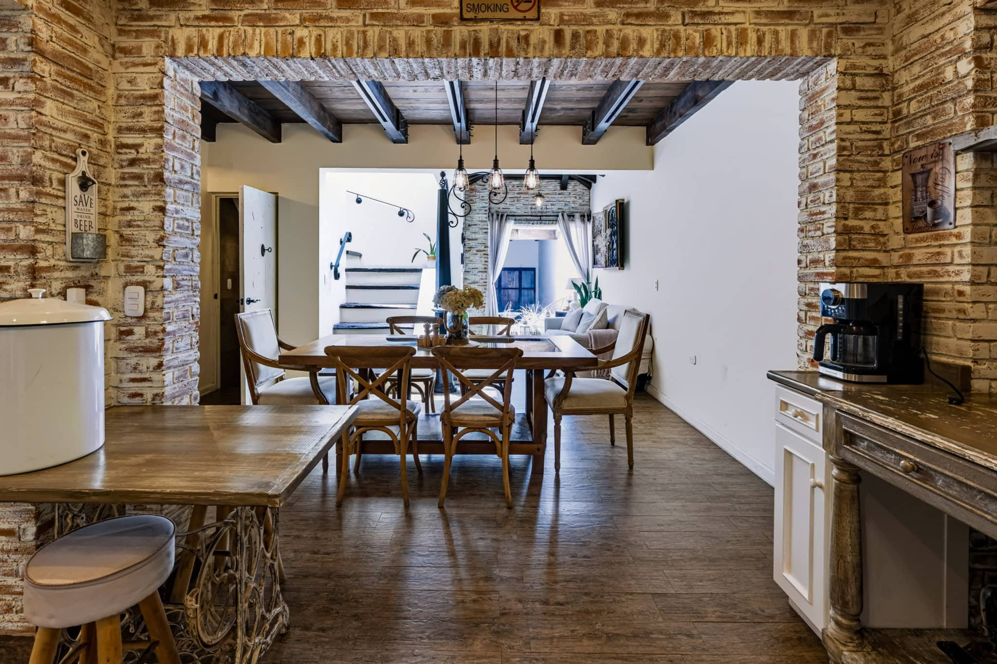 TURNKEY COLONIAL INVESTMENT PROPERTY IN SANTA ANA, ANTIGUA GUATEMALA