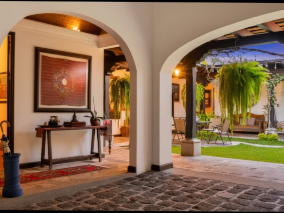 Elegant House with Spectacular Volcano Views Near Antigua Guatemala