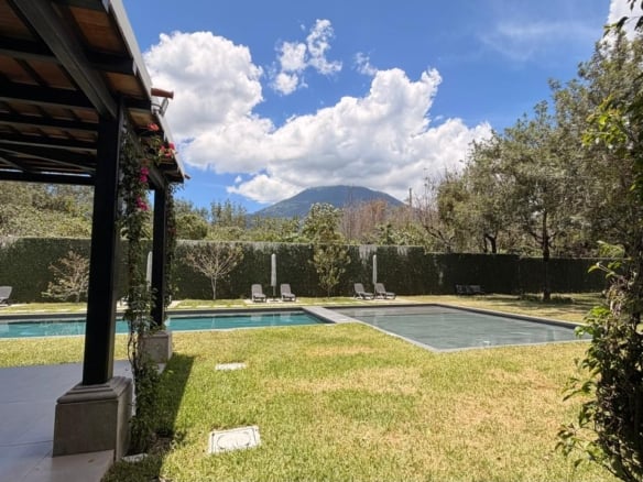 Land for Sale in Los Apóstoles Residential Development