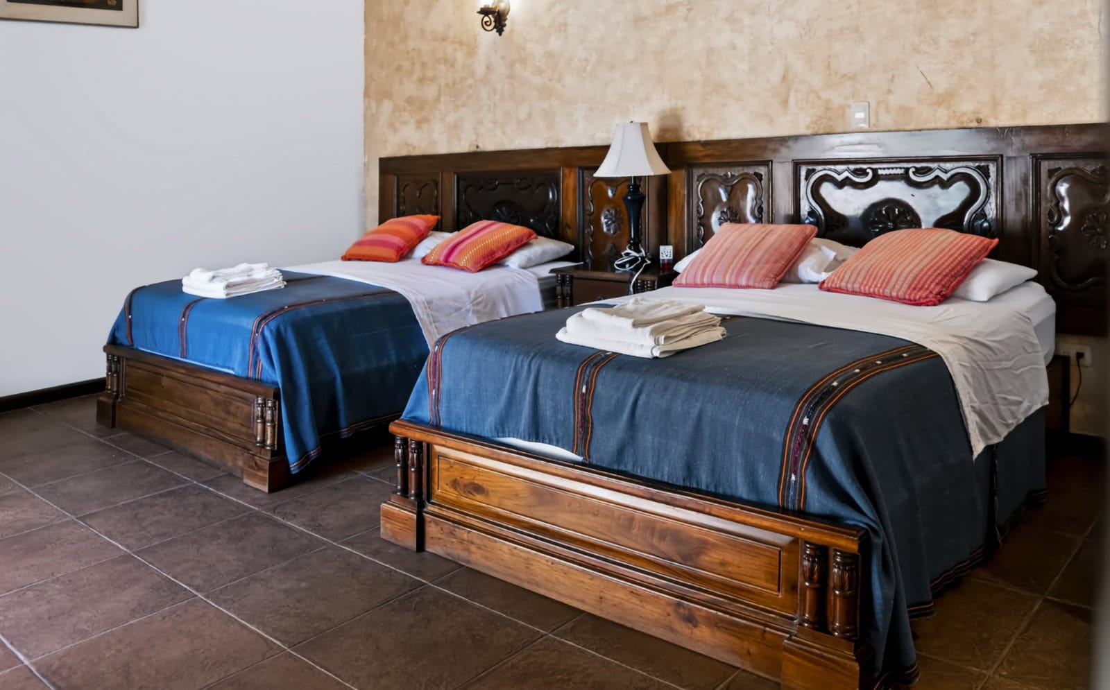 Casa San Jeronimo – Grand 6 Bedroom Colonial Estate Near Antigua
