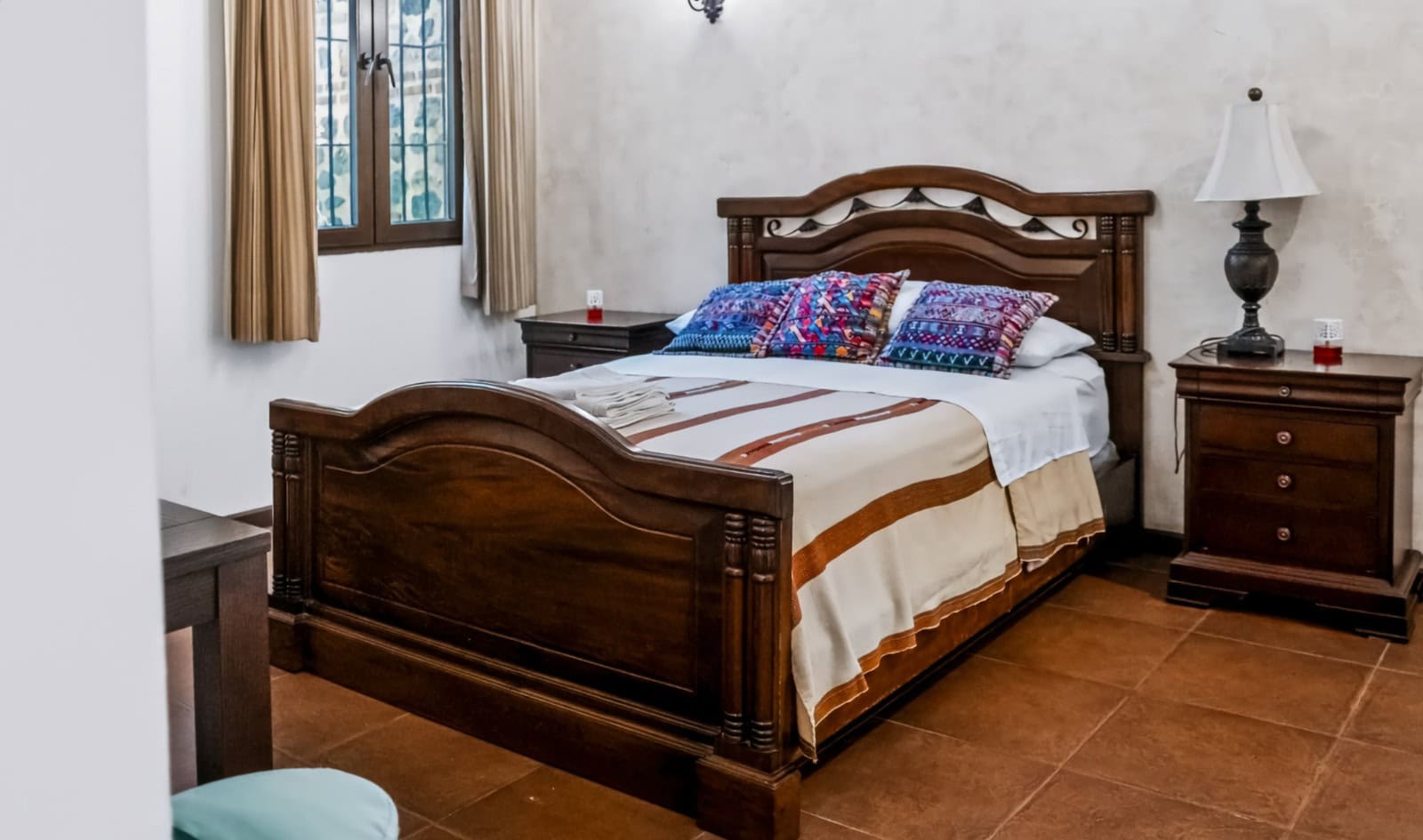 Casa San Jeronimo – Grand 6 Bedroom Colonial Estate Near Antigua