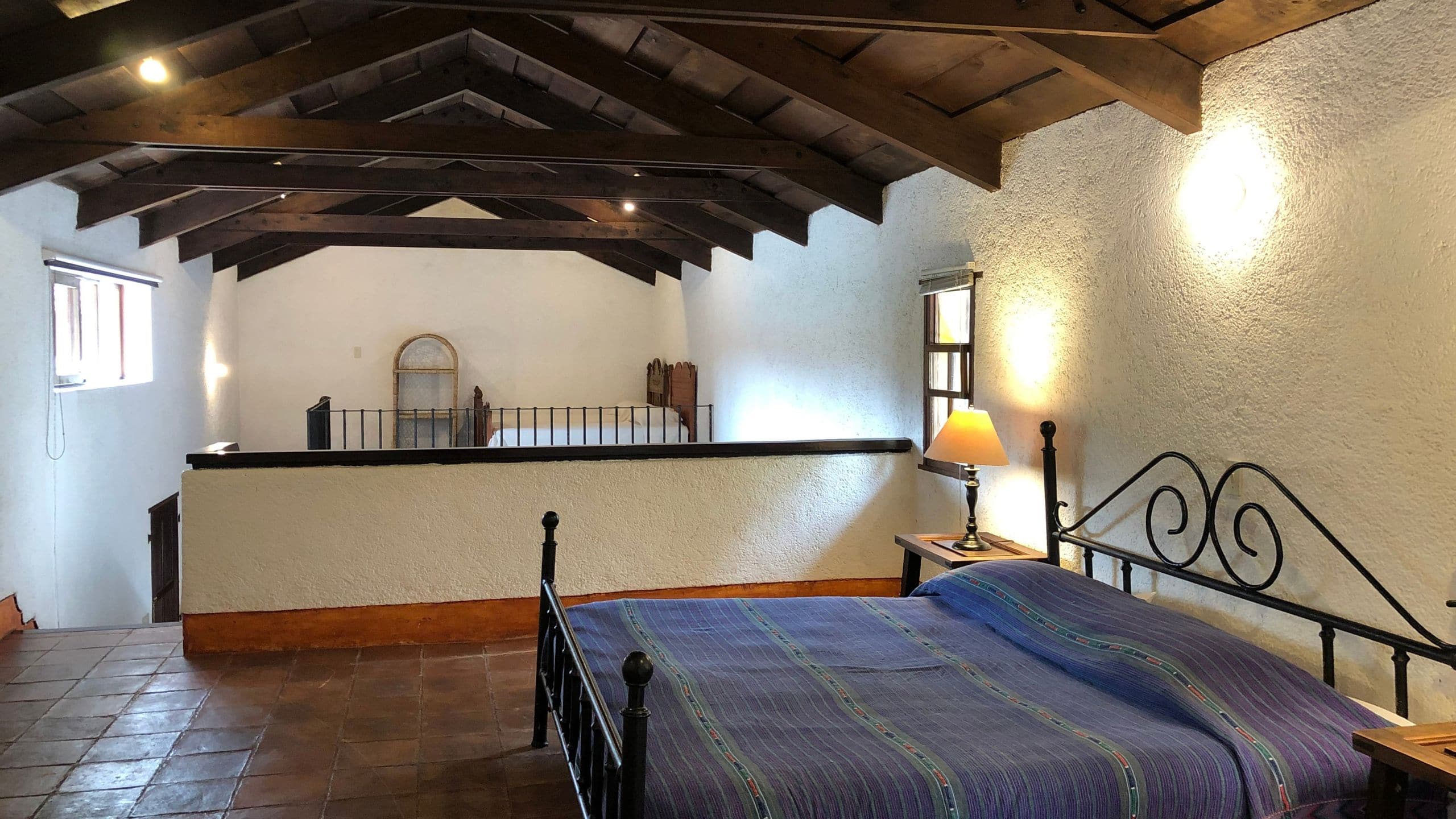 Charming Furnished Loft-Style Apartment in Gravileas | Available October 2026