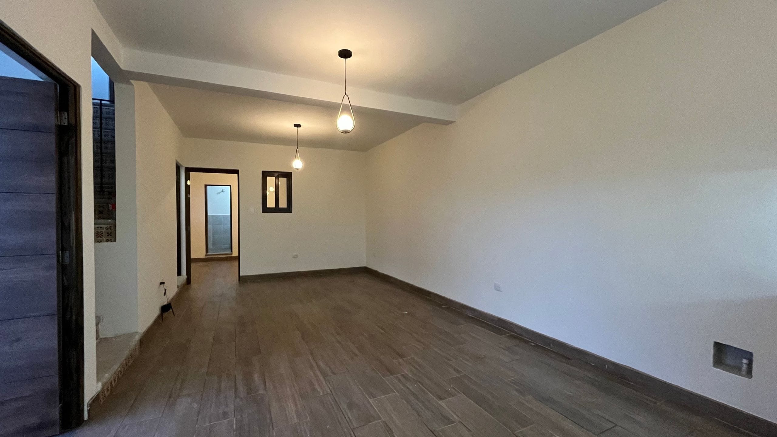 Apartamento moderno de 2 habitaciones con terraza privada