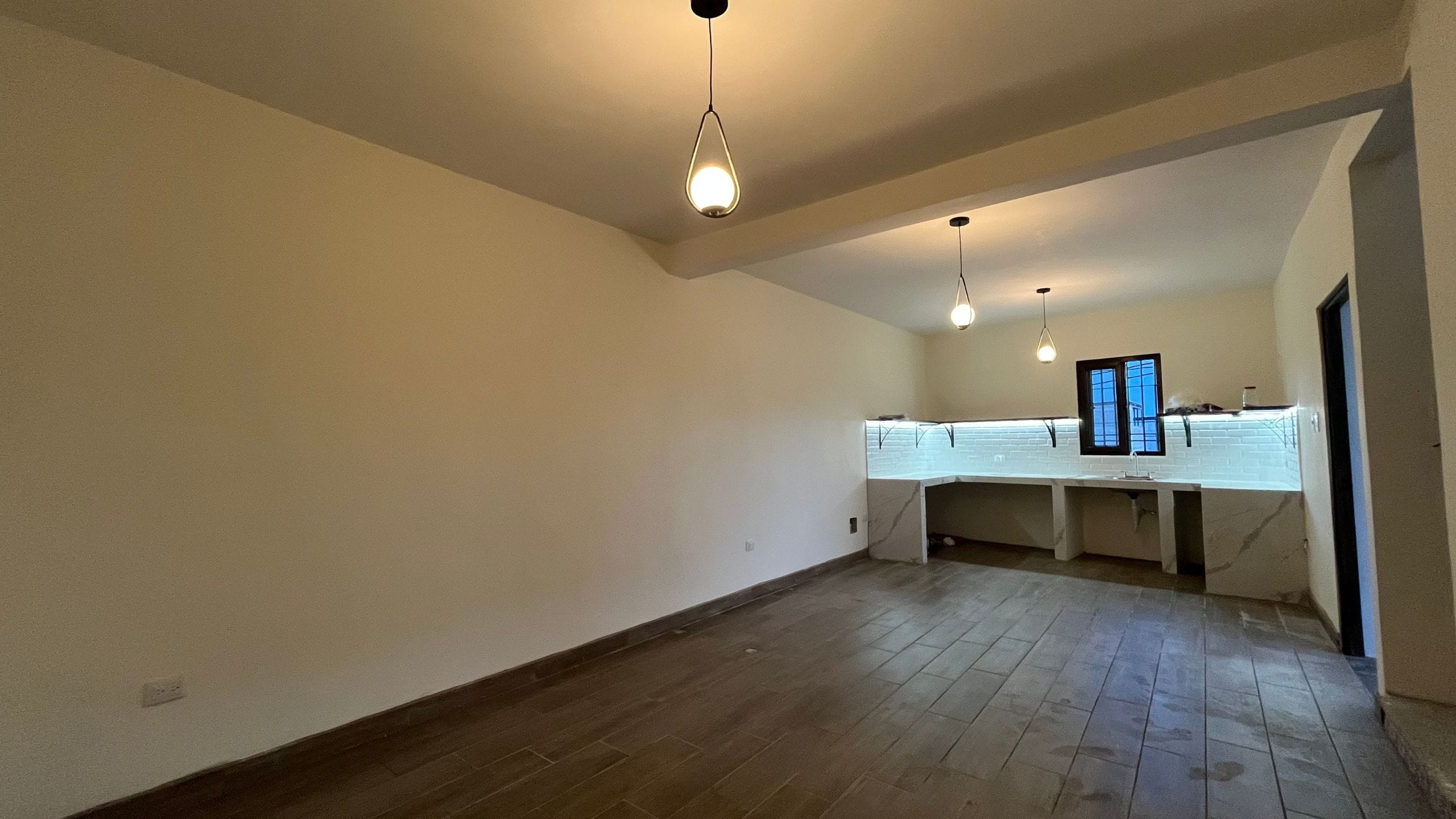 Apartamento moderno de 2 habitaciones con terraza privada