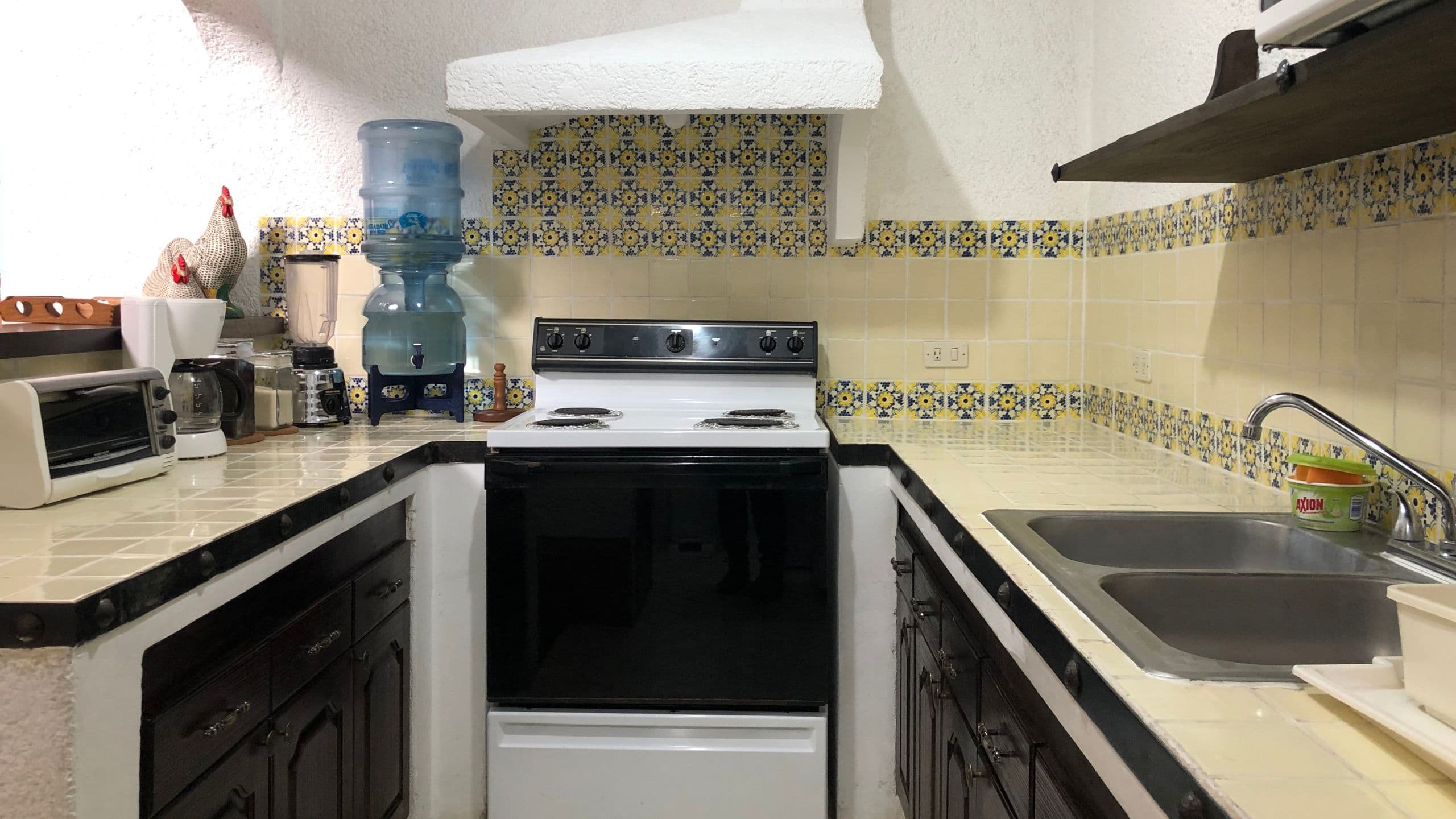 Charming Furnished Loft-Style Apartment in Gravileas | Available October 2026