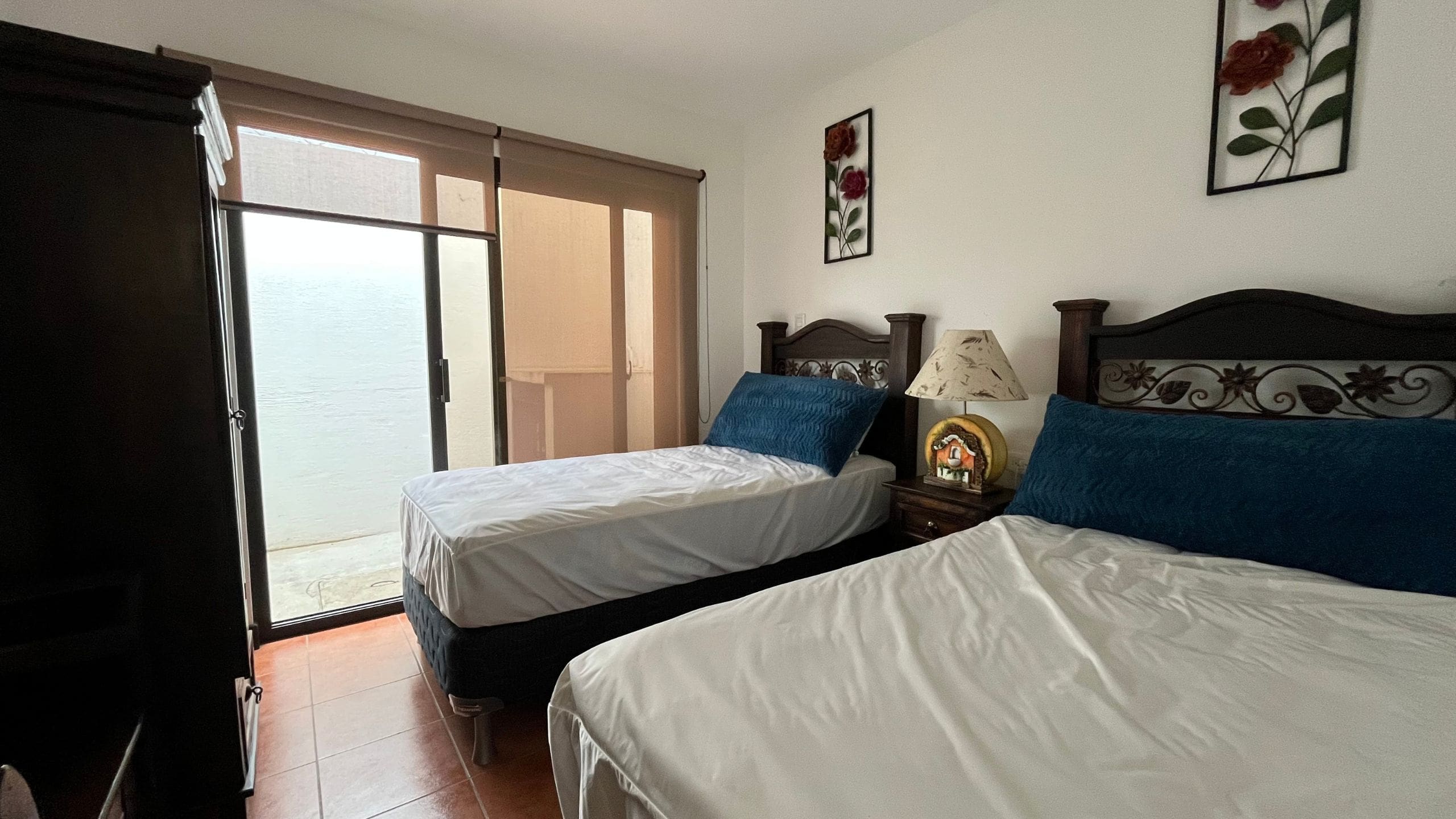 Furnished Home with Spectacular Volcano Views in Barrio Las Campanas – 3 bedrooms
