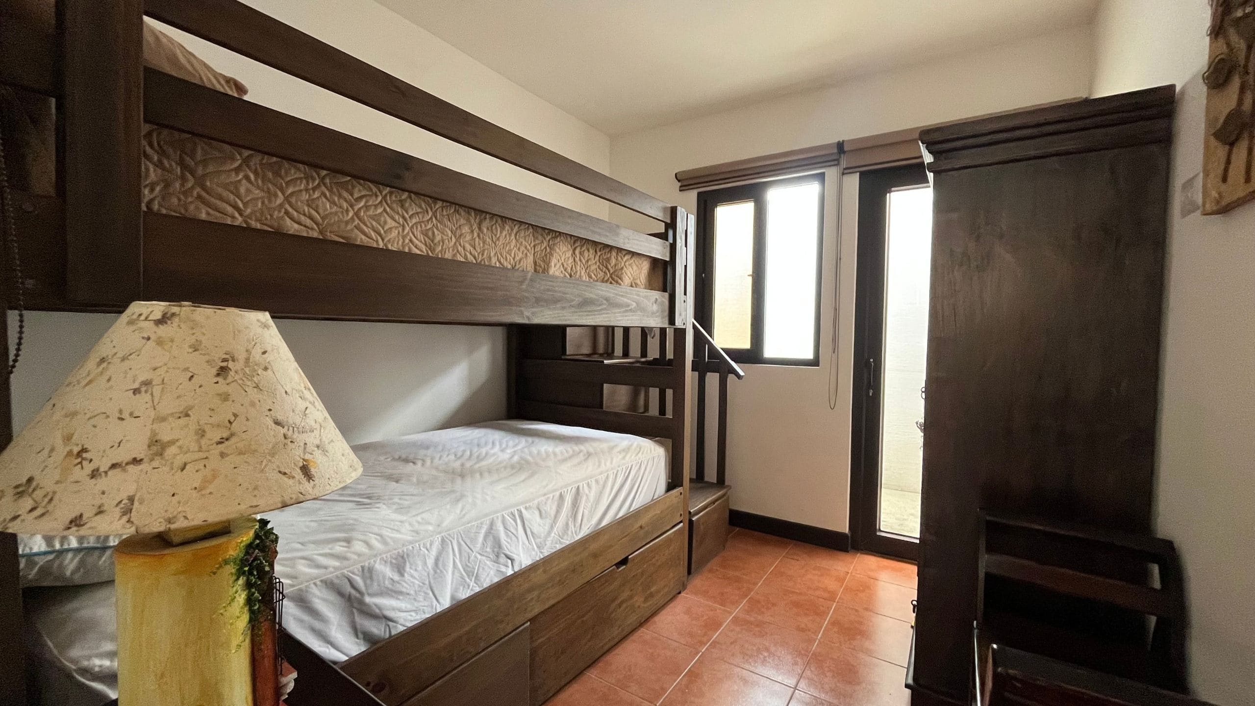 Furnished Home with Spectacular Volcano Views in Barrio Las Campanas – 3 bedrooms
