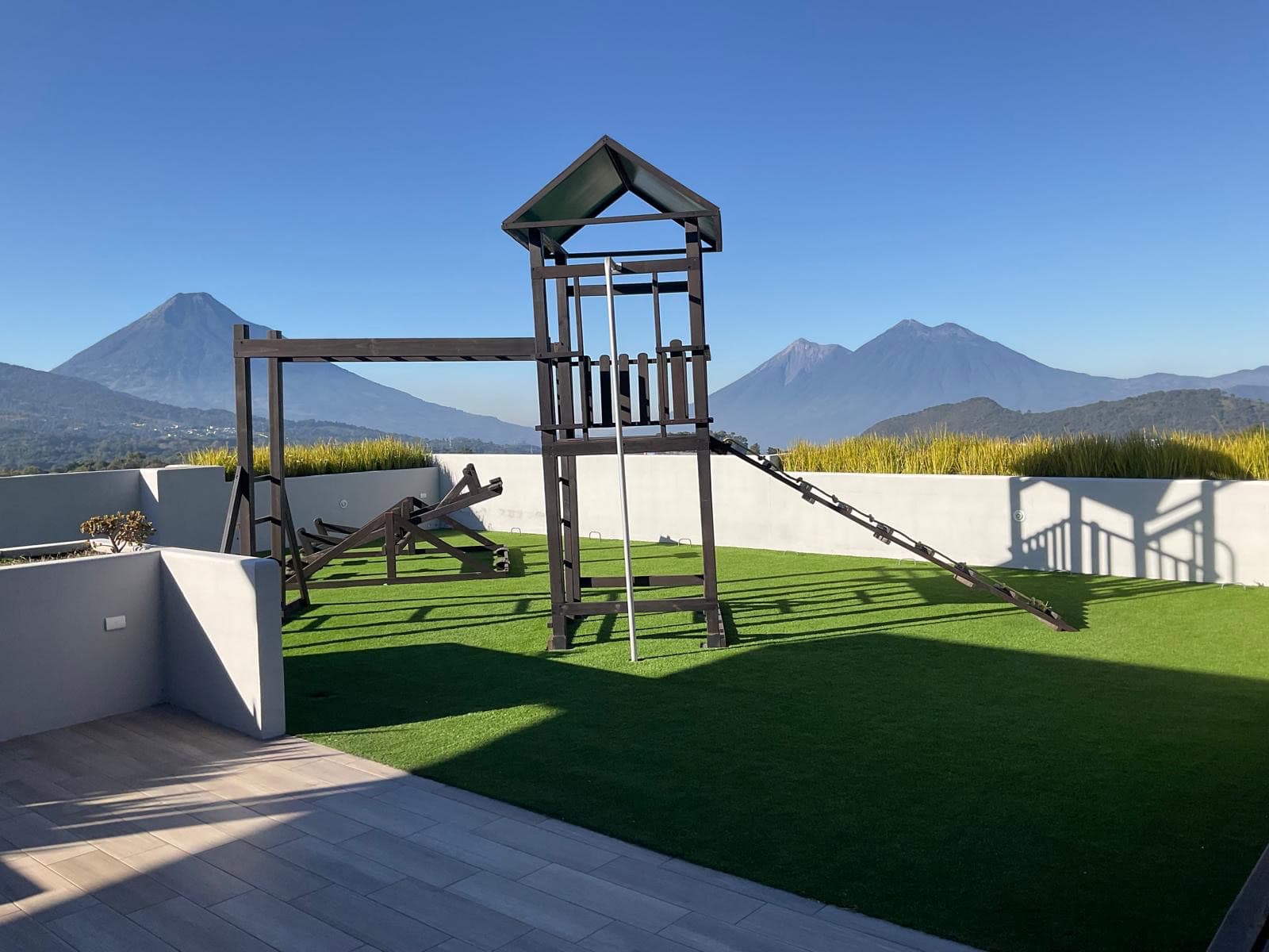 Two-Bedroom Furnished Apartment minutes from Antigua Guatemala