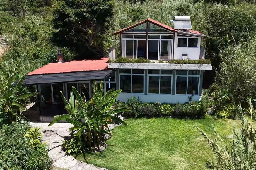 Propiedad llave en mano de 1.5 manzanas (10,522 m²) en venta