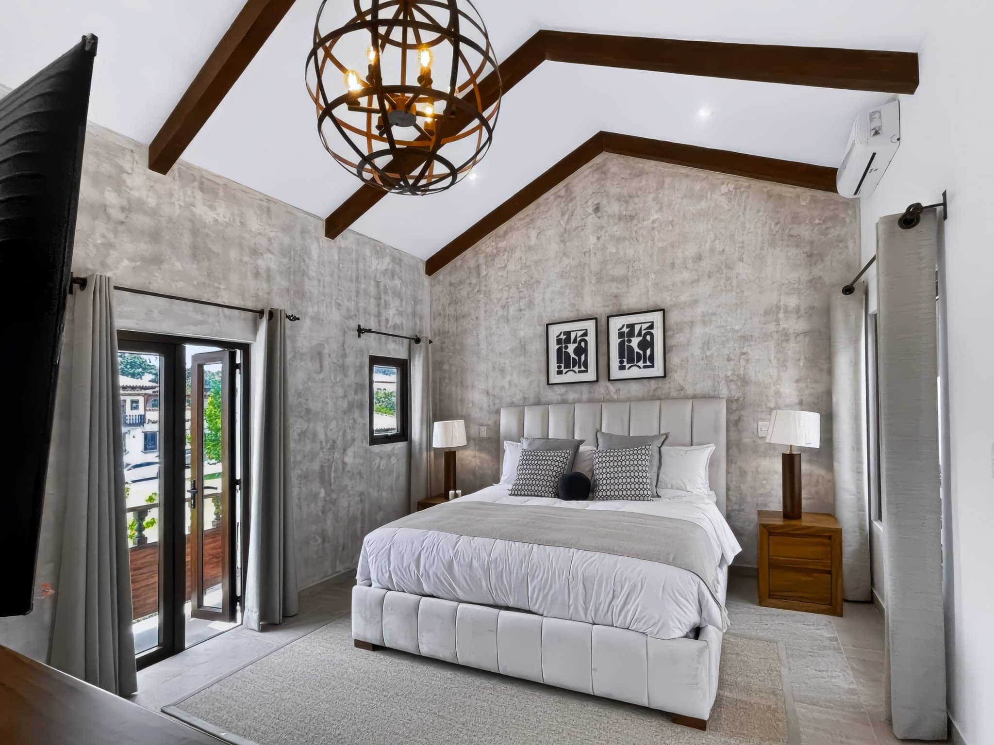 New Construction 4 Bedroom Colonial Home with Pool, Ciudad Vieja, Near Antigua Guatemala