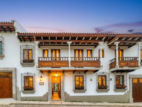 New Construction 4 Bedroom Colonial Home with Pool, Ciudad Vieja, Near Antigua Guatemala