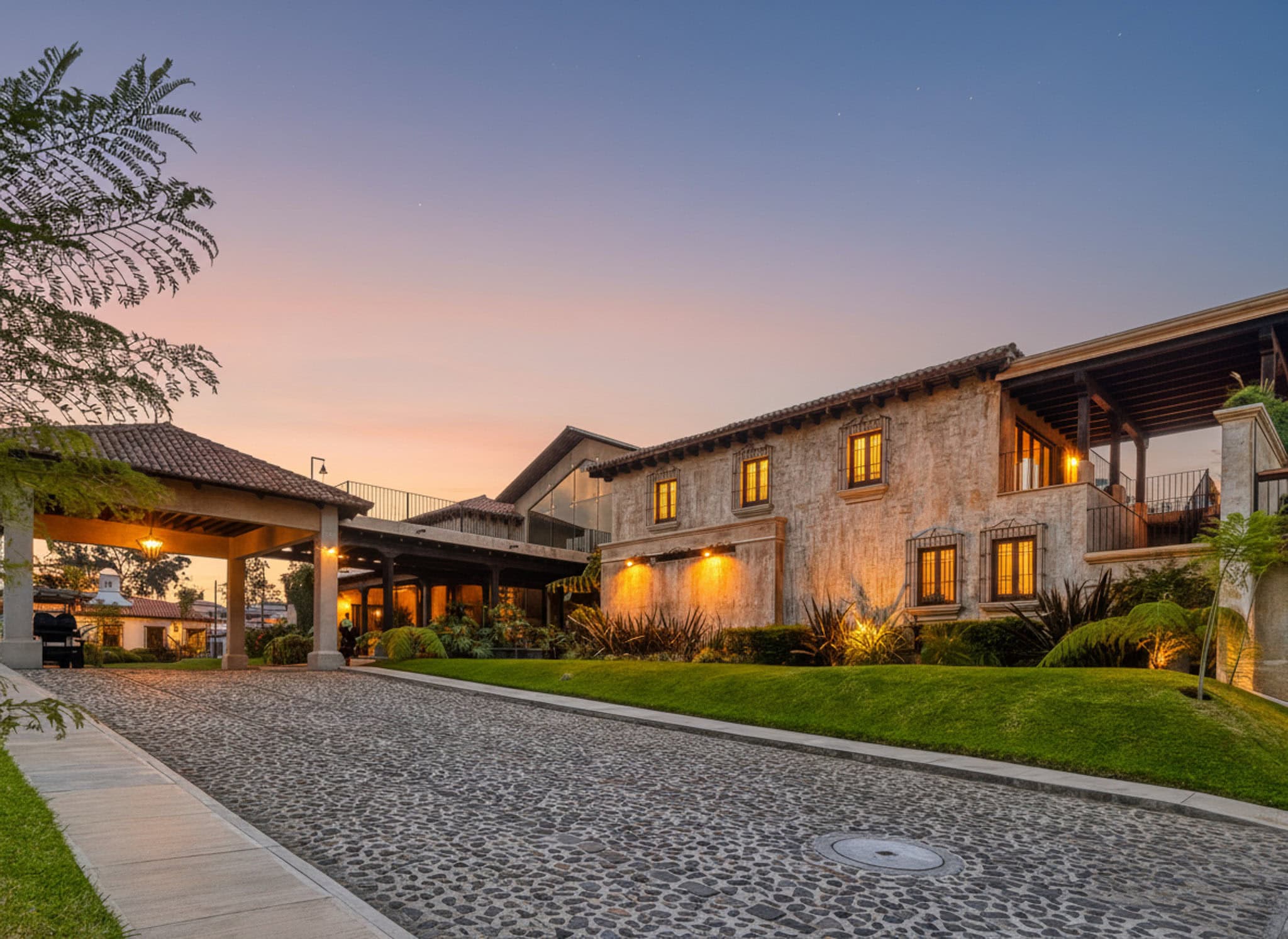 New Construction 4 Bedroom Colonial Home with Pool, Ciudad Vieja, Near Antigua Guatemala