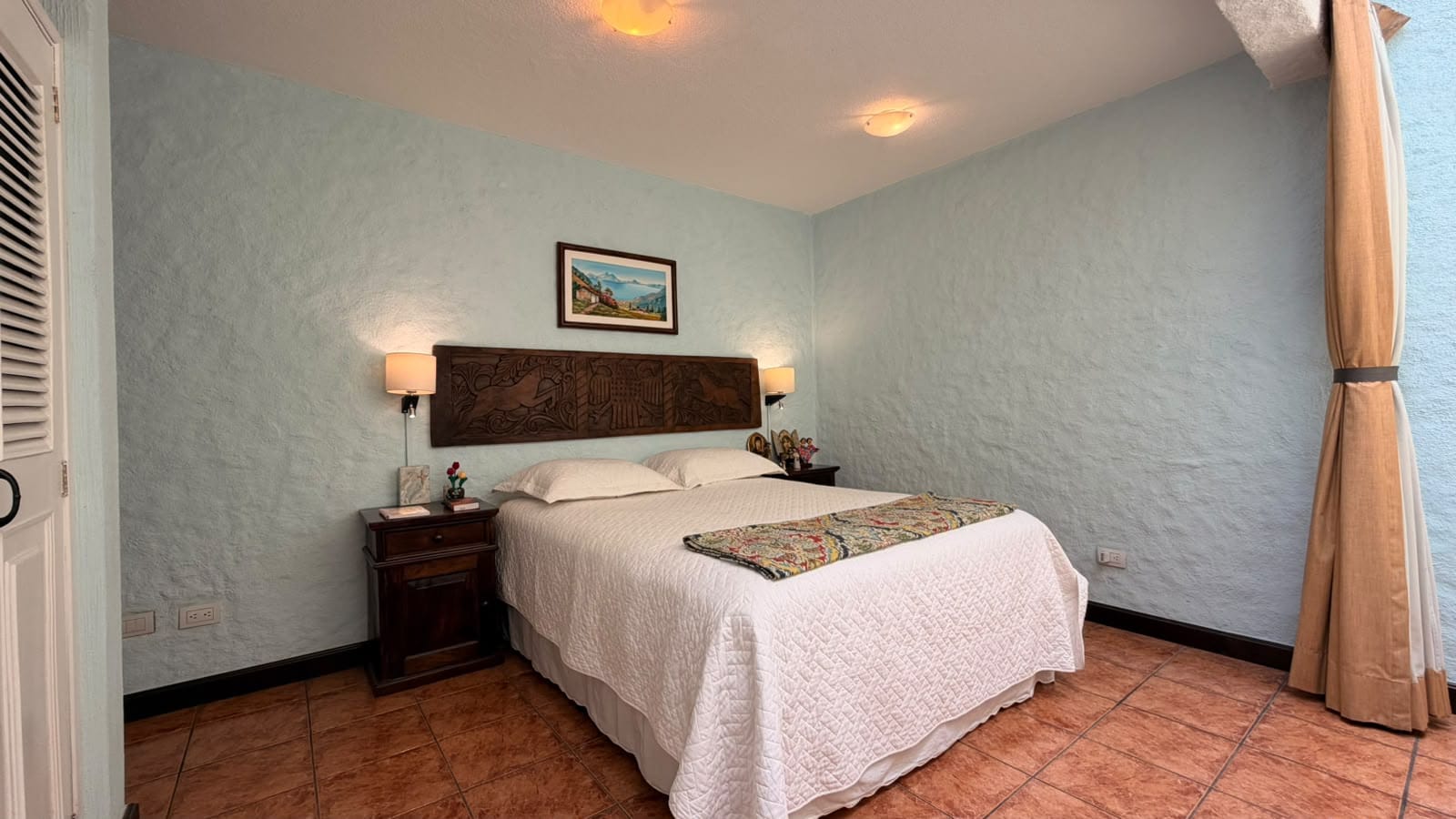 Unique Investment Opportunity in the Heart of Antigua Guatemala