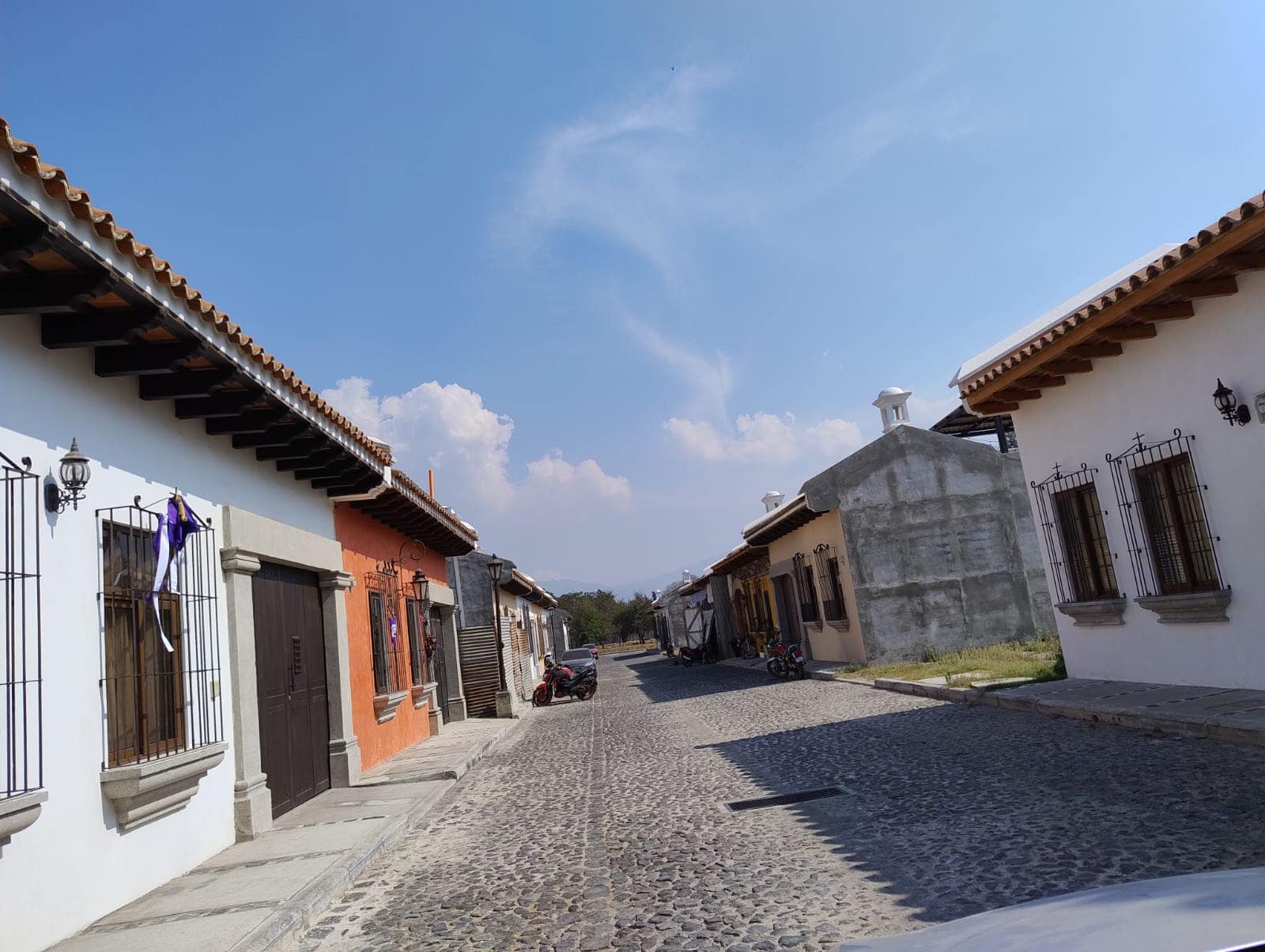 Lot for Sale in Jardines de la Azotea – Antigua Guatemala