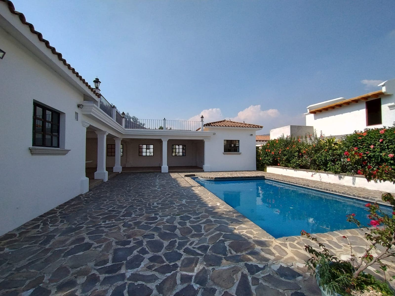 Lot for Sale in Jardines de la Azotea – Antigua Guatemala