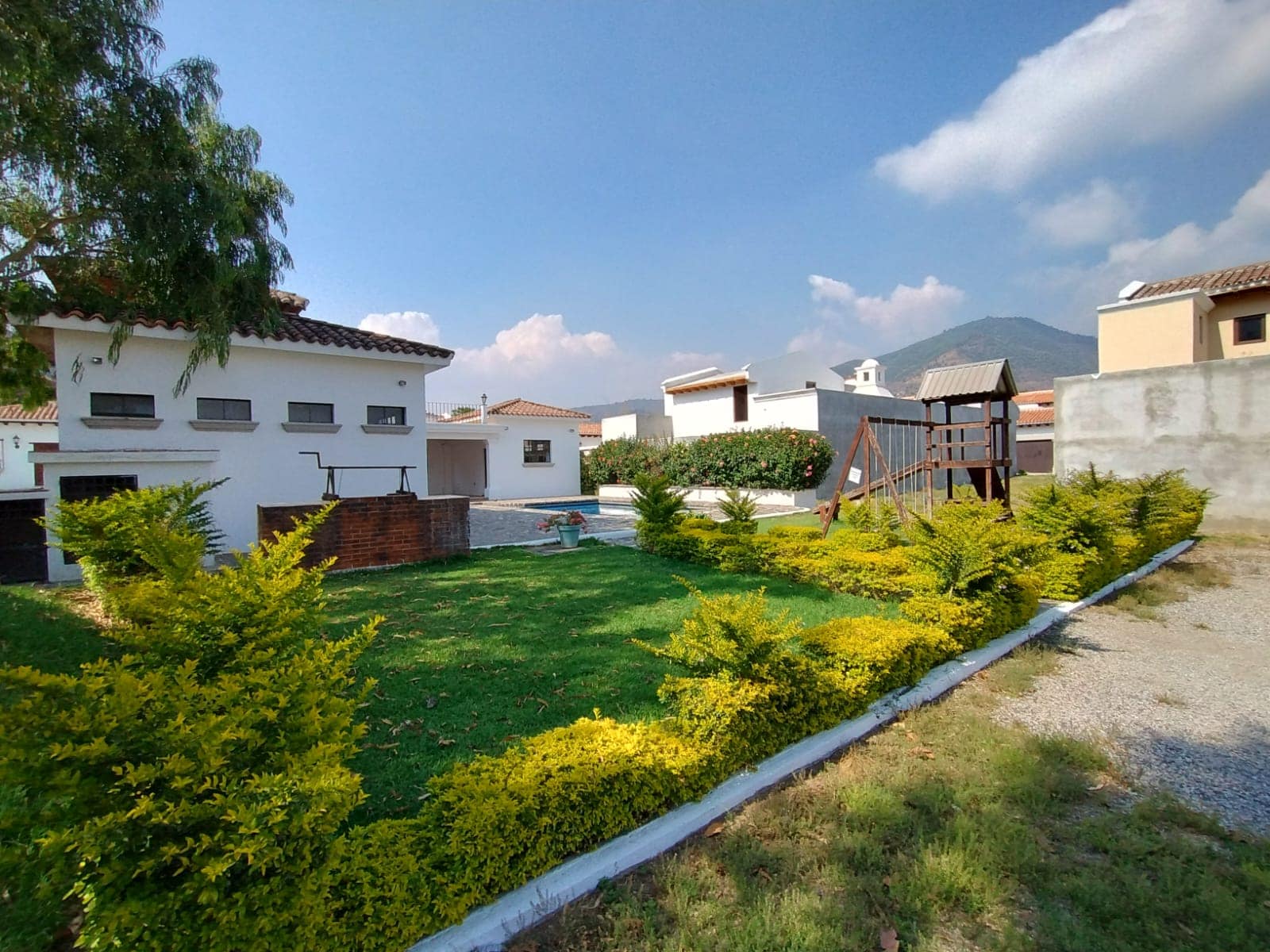 Lot for Sale in Jardines de la Azotea – Antigua Guatemala
