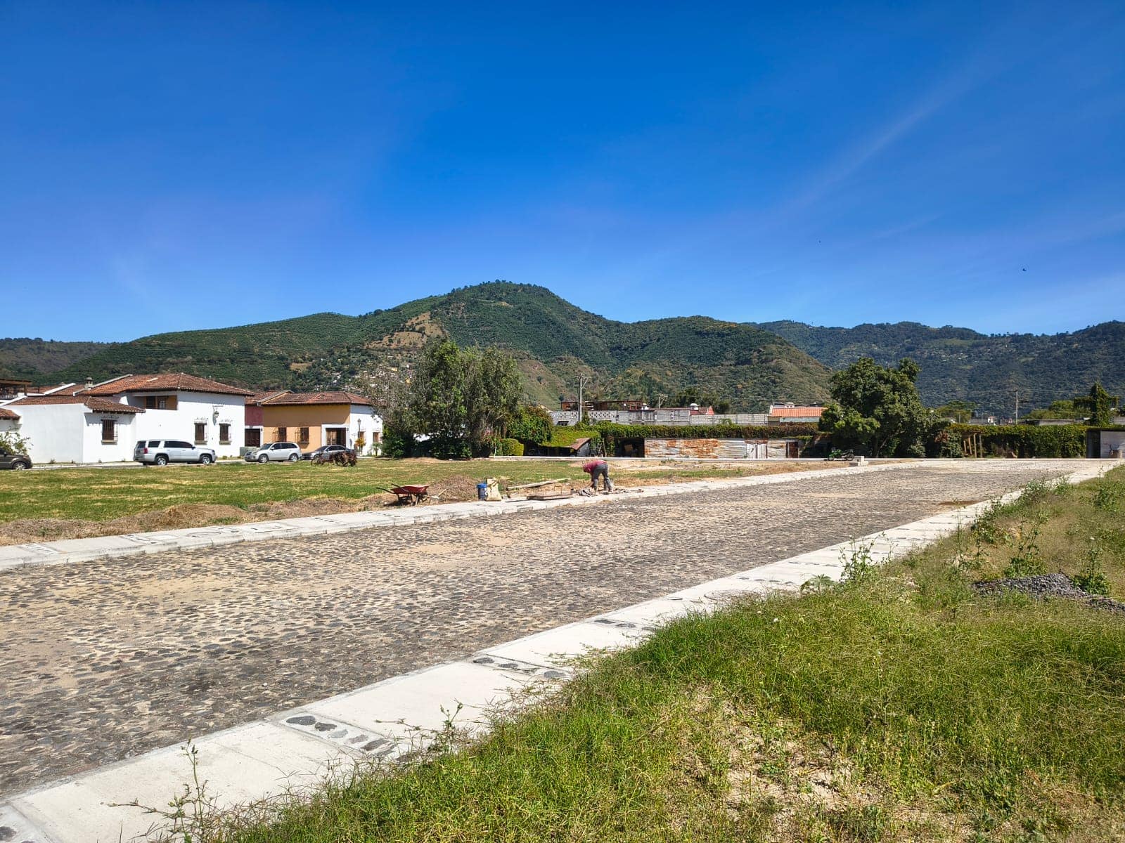 Lot for Sale in Jardines de la Azotea – Antigua Guatemala