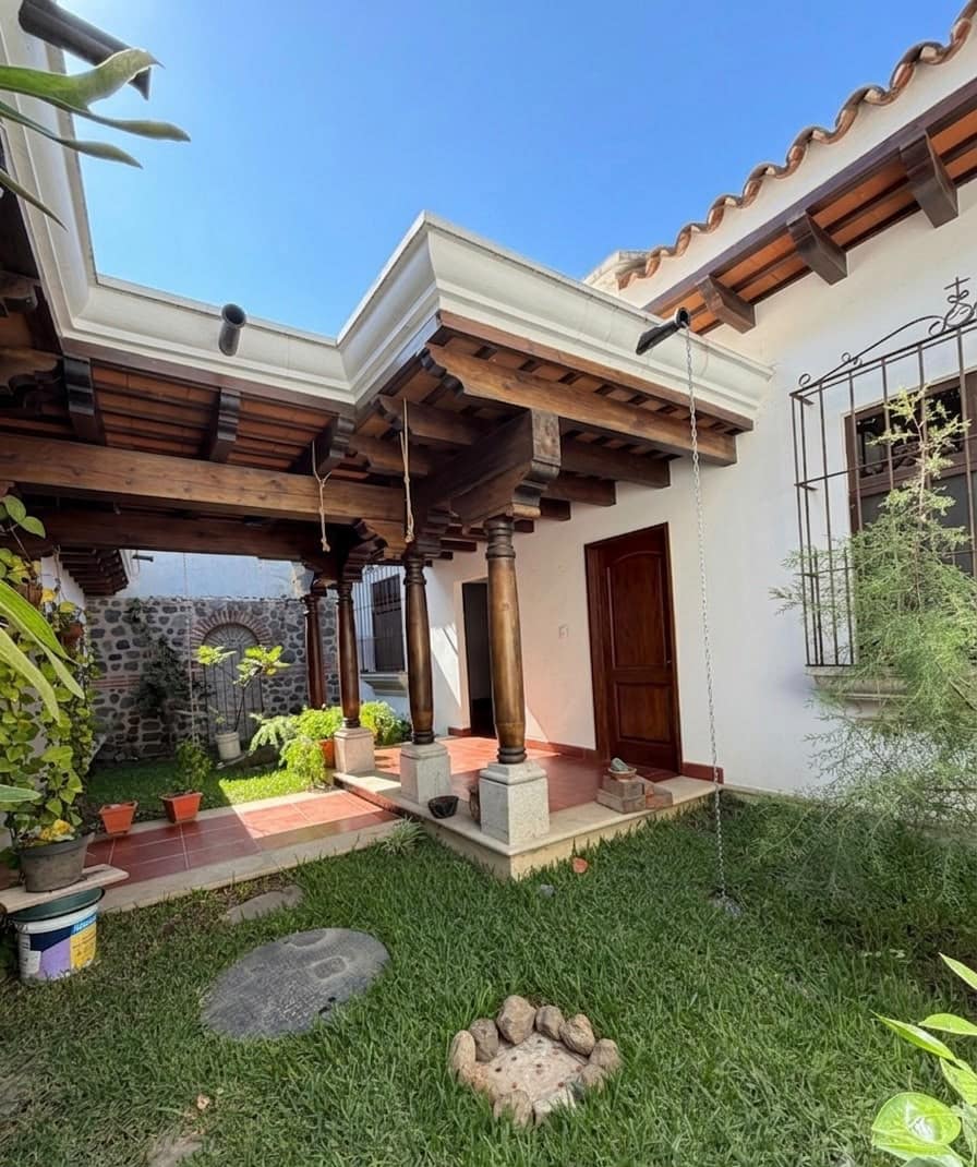 Hermosa casa de lujo de dos habitaciones en alquiler, condominio cerrado