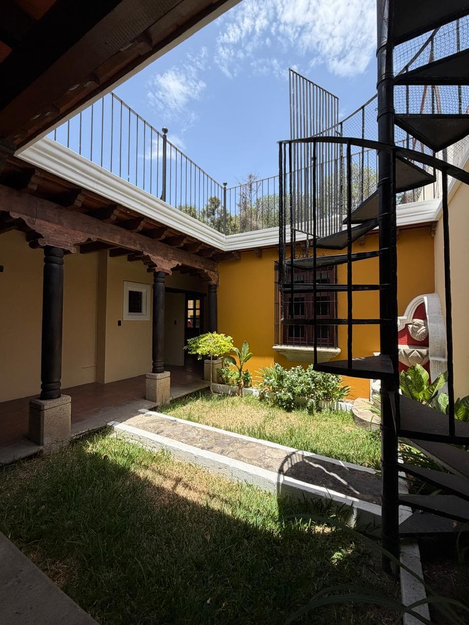 Single-Level 4-Bedroom Home for Rent in a Private Gated Community, Antigua Guatemala