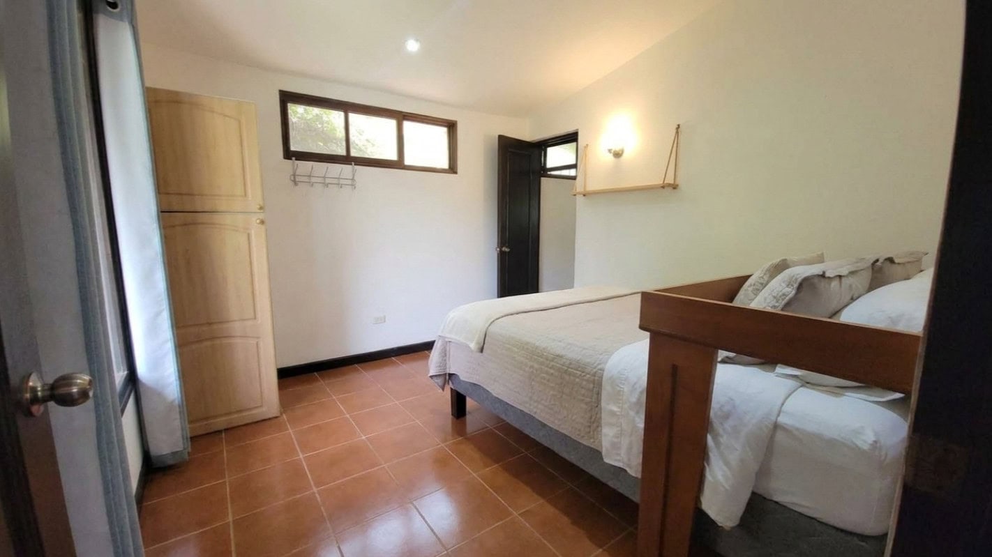 Screenshot 2026-09-28 071323 Great Investment Property in San Pedro las Huertas Colonial Charm House with 3 Bedrooms Just 7 Minutes from Antigua