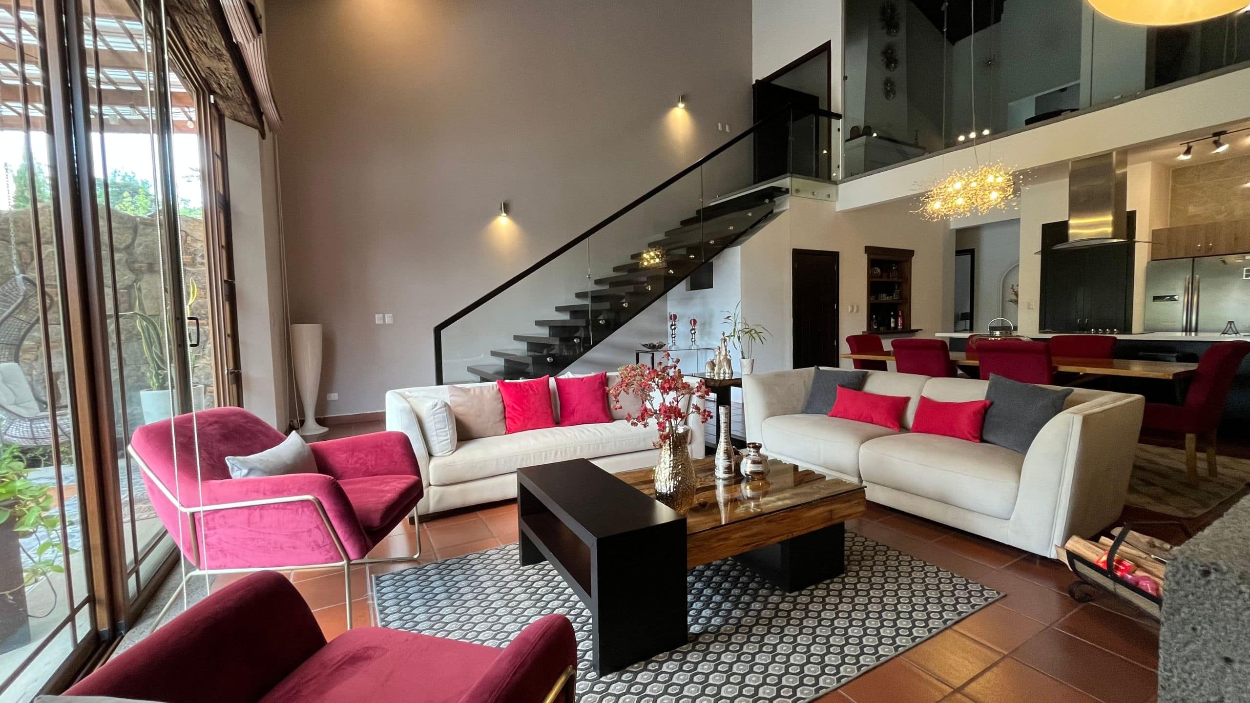 2-Bedroom + studio – House for Rent in El Monasterio, El Panorama, Antigua Guatemala
