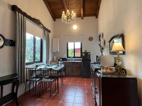 Apartamento de una habitación con servicios incluidos, ubicado en San Pedro las Huertas