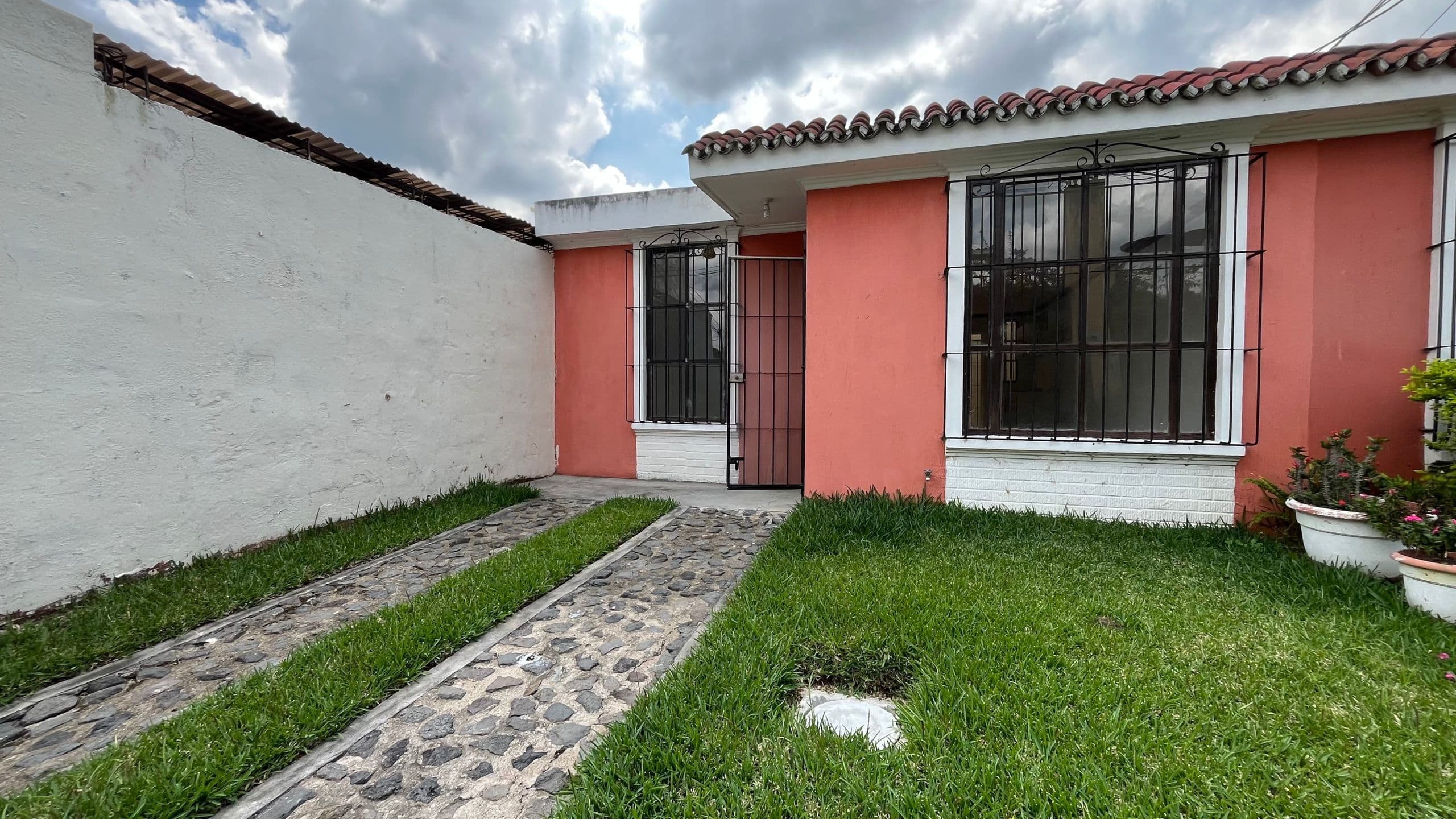 Casa en renta en San Pedro las Huertas, Área de Antigua, foto 1