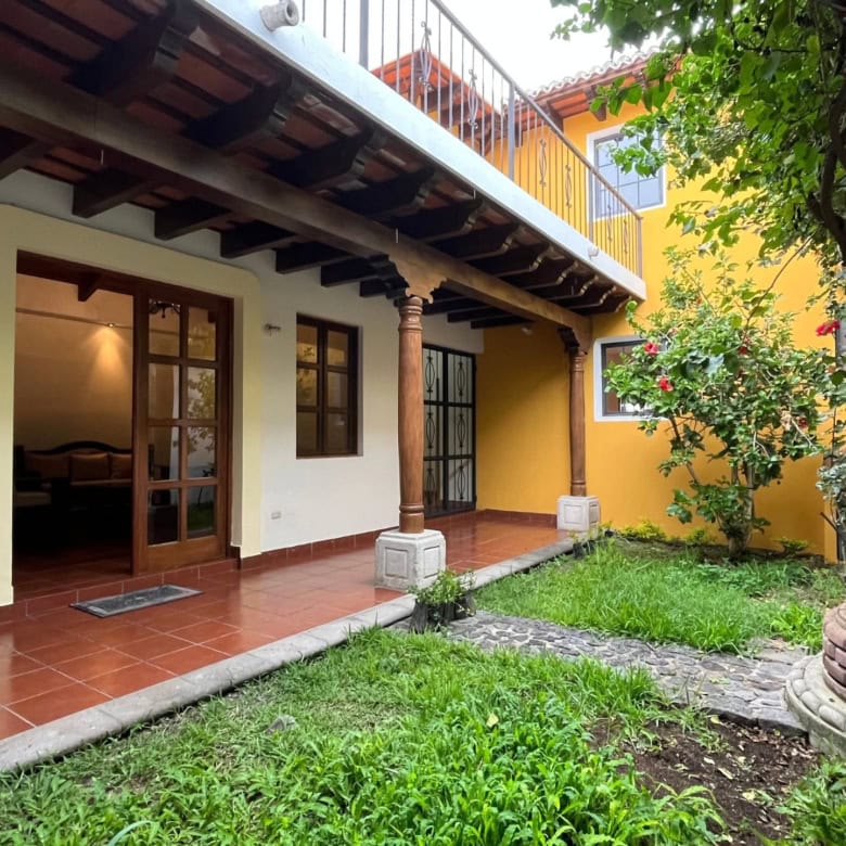 House for rent in El Calvario, Antigua Area, photo 1