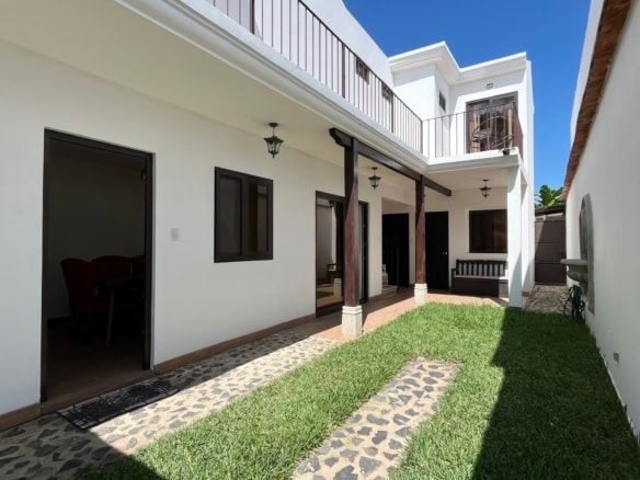 Furnished House for Rent in Barrios Coloniales, San Pedro Las Huertas