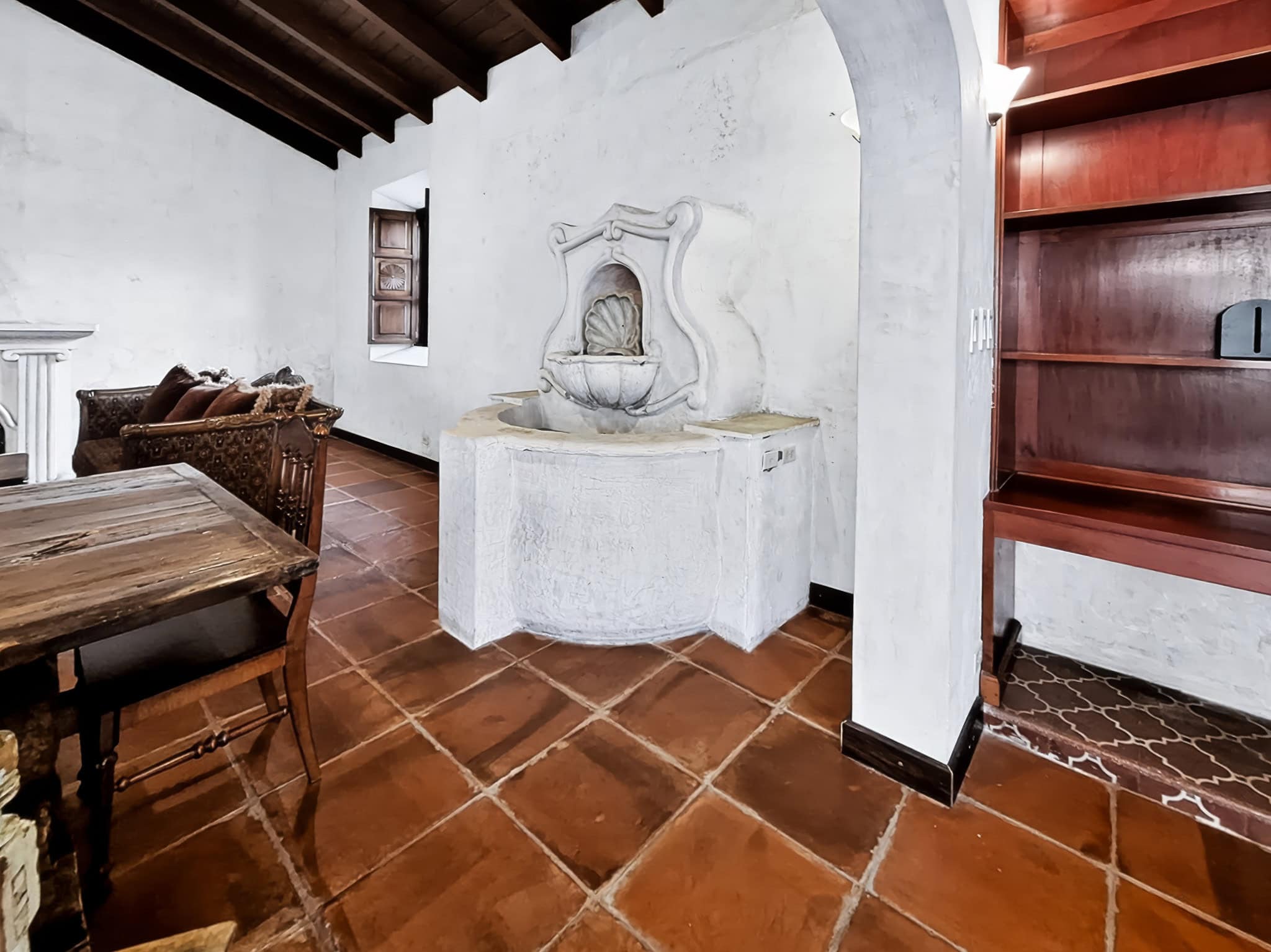 20261015_130409 House for sale in Antigua, Antigua Area, photo 13
