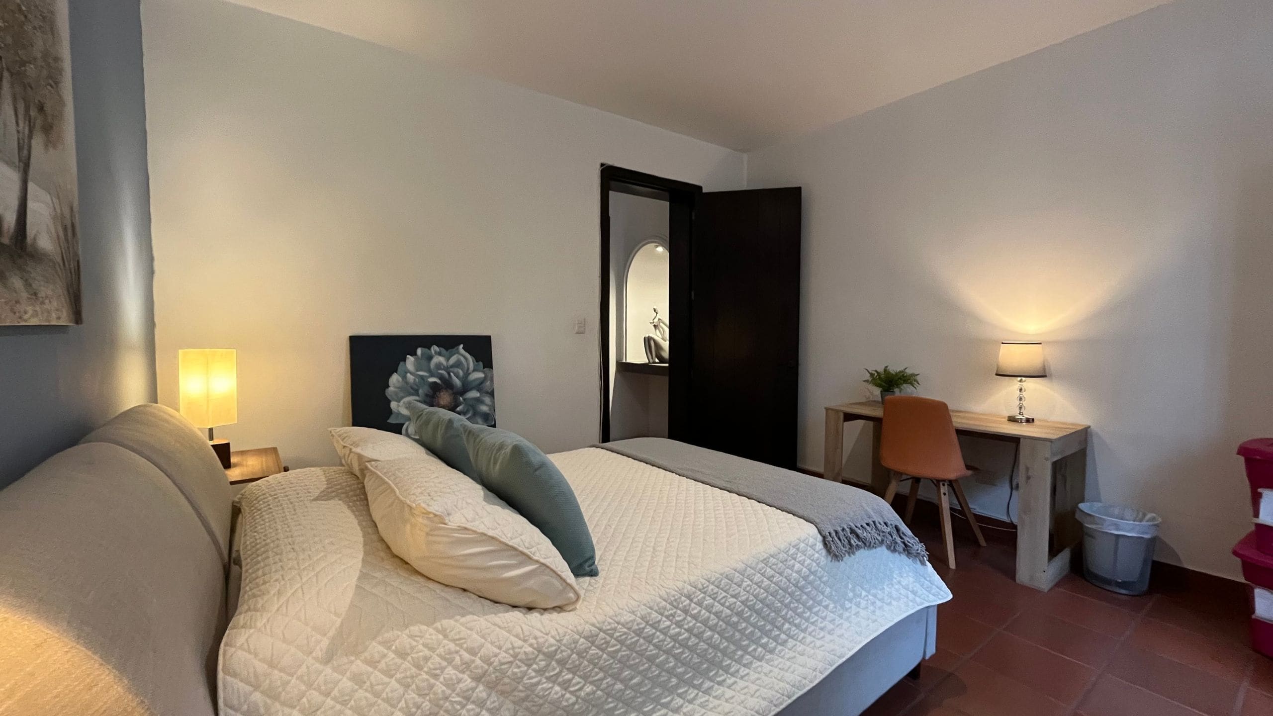 2-Bedroom + studio – House for Rent in El Monasterio, El Panorama, Antigua Guatemala