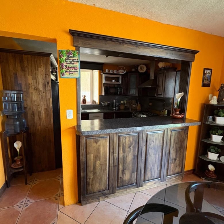House for sale in Santa Lucia Milpas Altas, San Lucas Area, photo 5