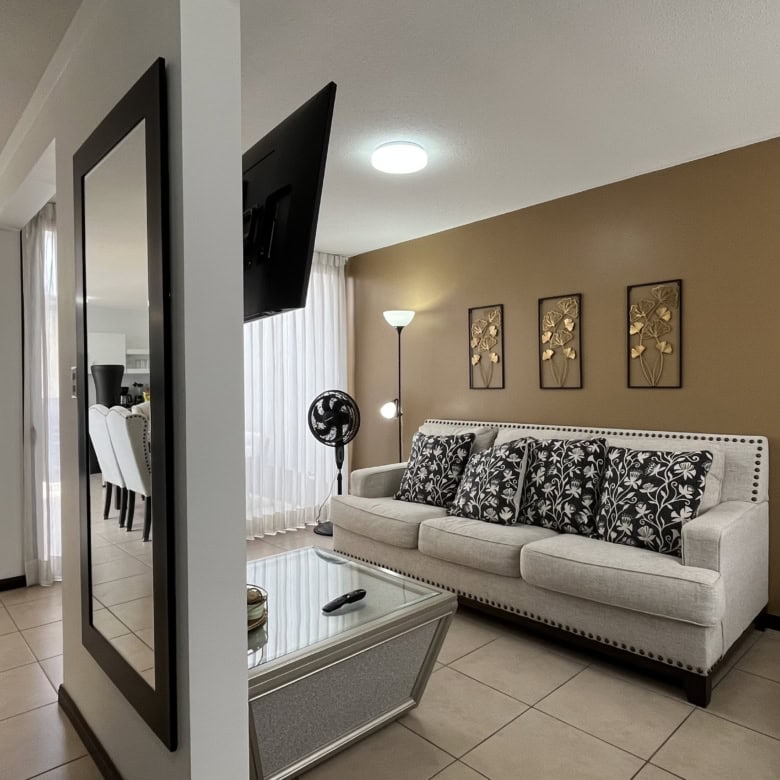 Casa en renta en Ciudad Vieja, Área de Antigua, foto 1