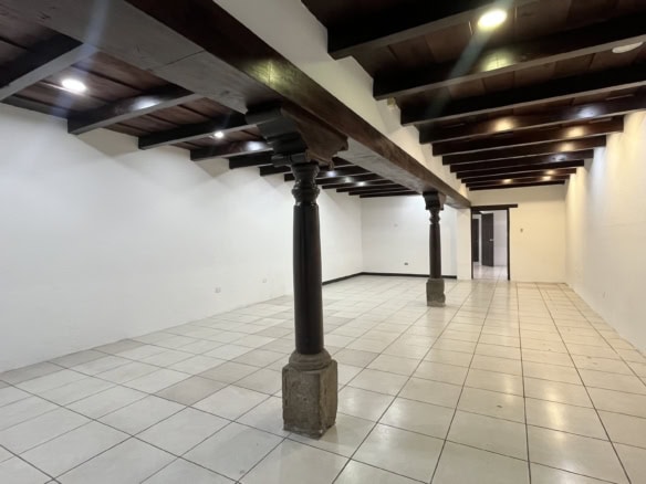 Propiedad comercial en renta en Antigua Guatemala