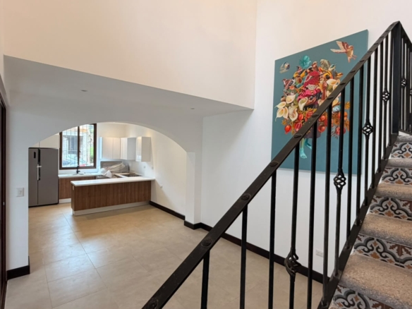 Colonial Home for Sale Minutes from Antigua