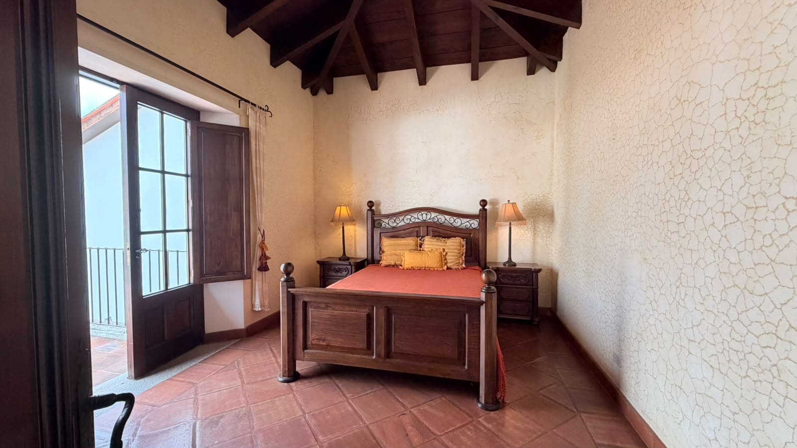 IMG_6653 House for sale in El Calvario, Antigua Area, photo 10
