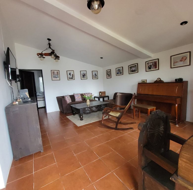 House for sale in San Pedro las Huertas, Antigua Area, photo 2