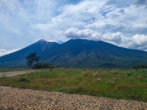 Residential Lot with Panoramic Volcano Views Near Antigua Guatemala